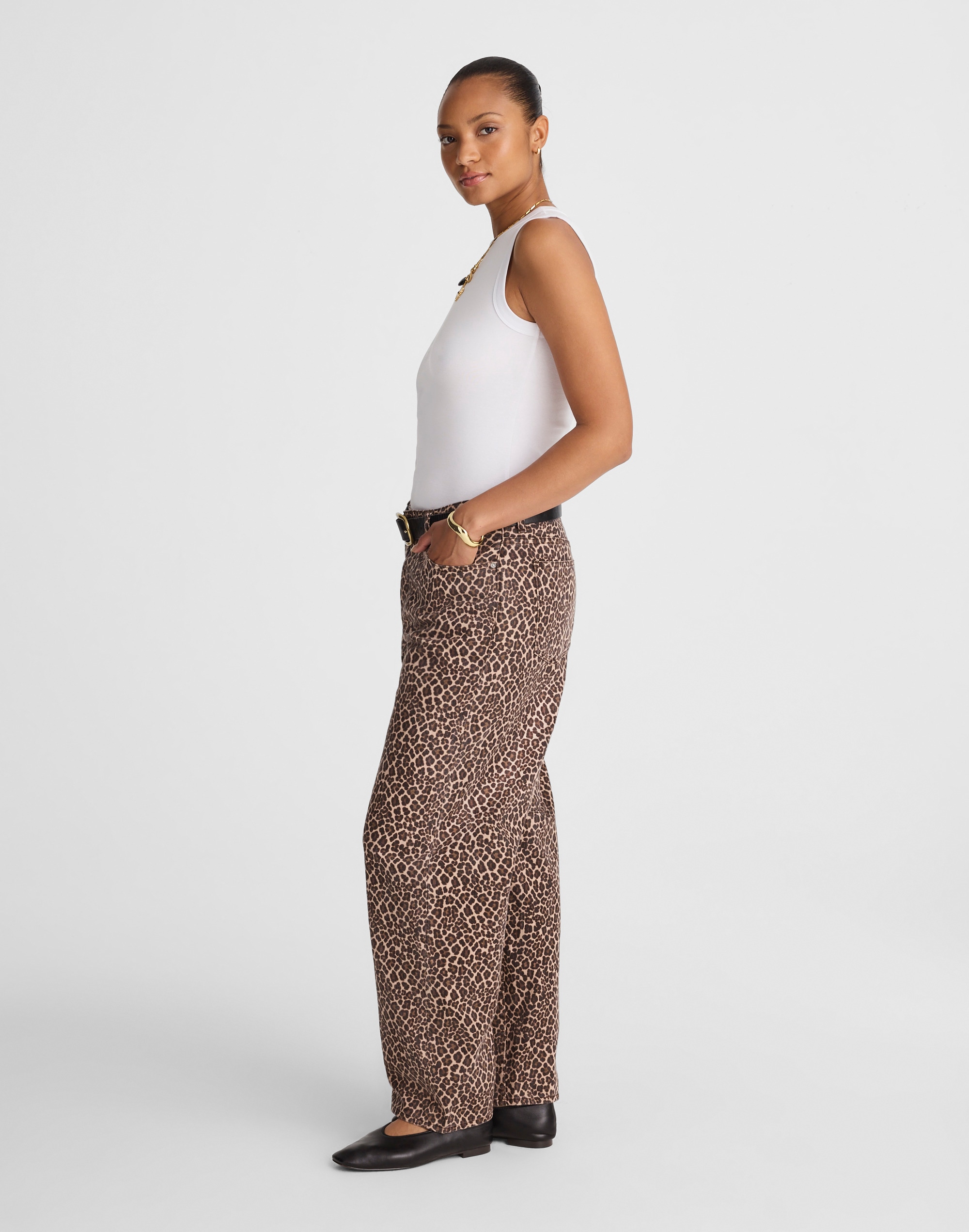 The Curvy Darted Barrel-Leg Jean in Leopard Print Alternate Image 3