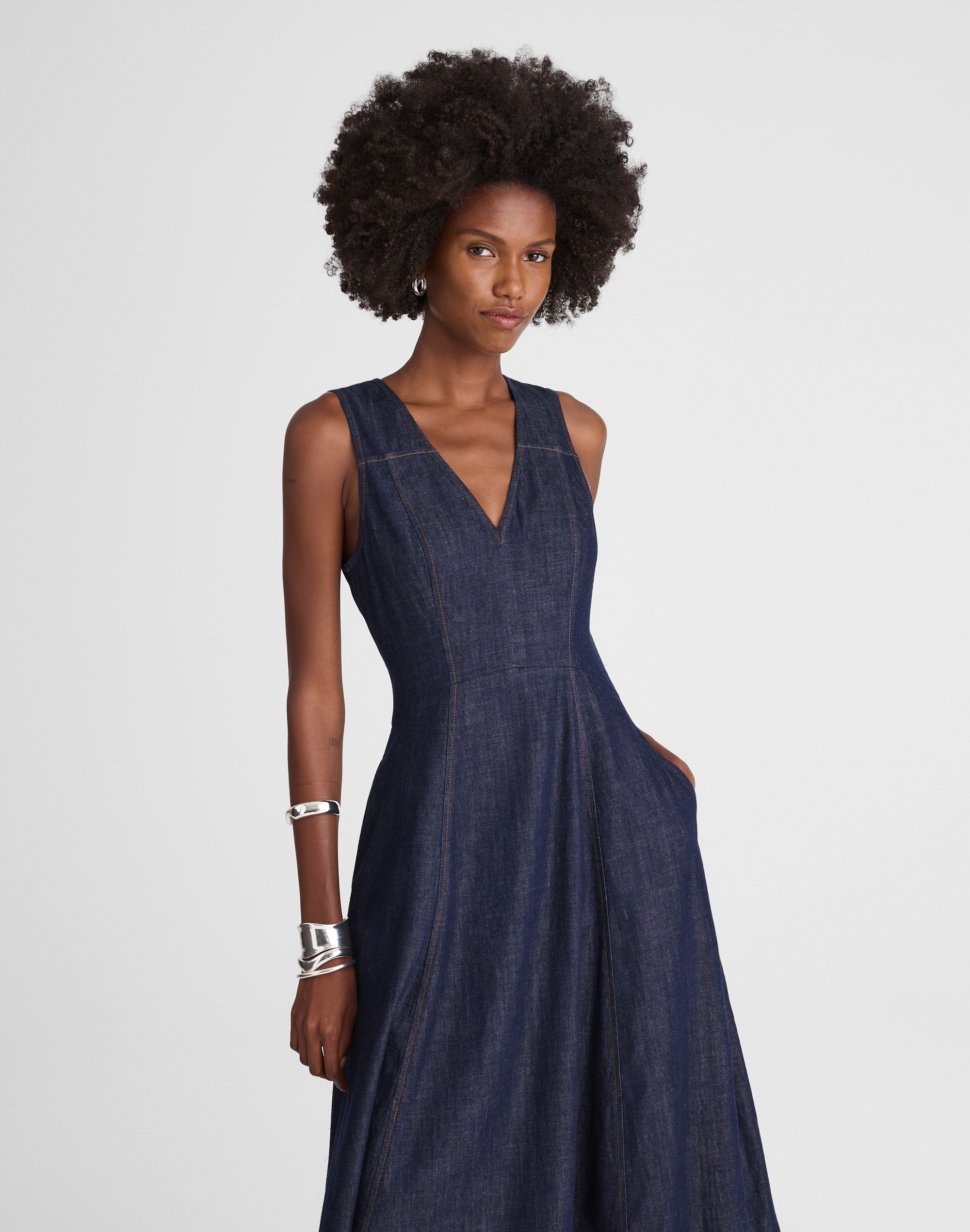 V-Neck Circle Midi Dress