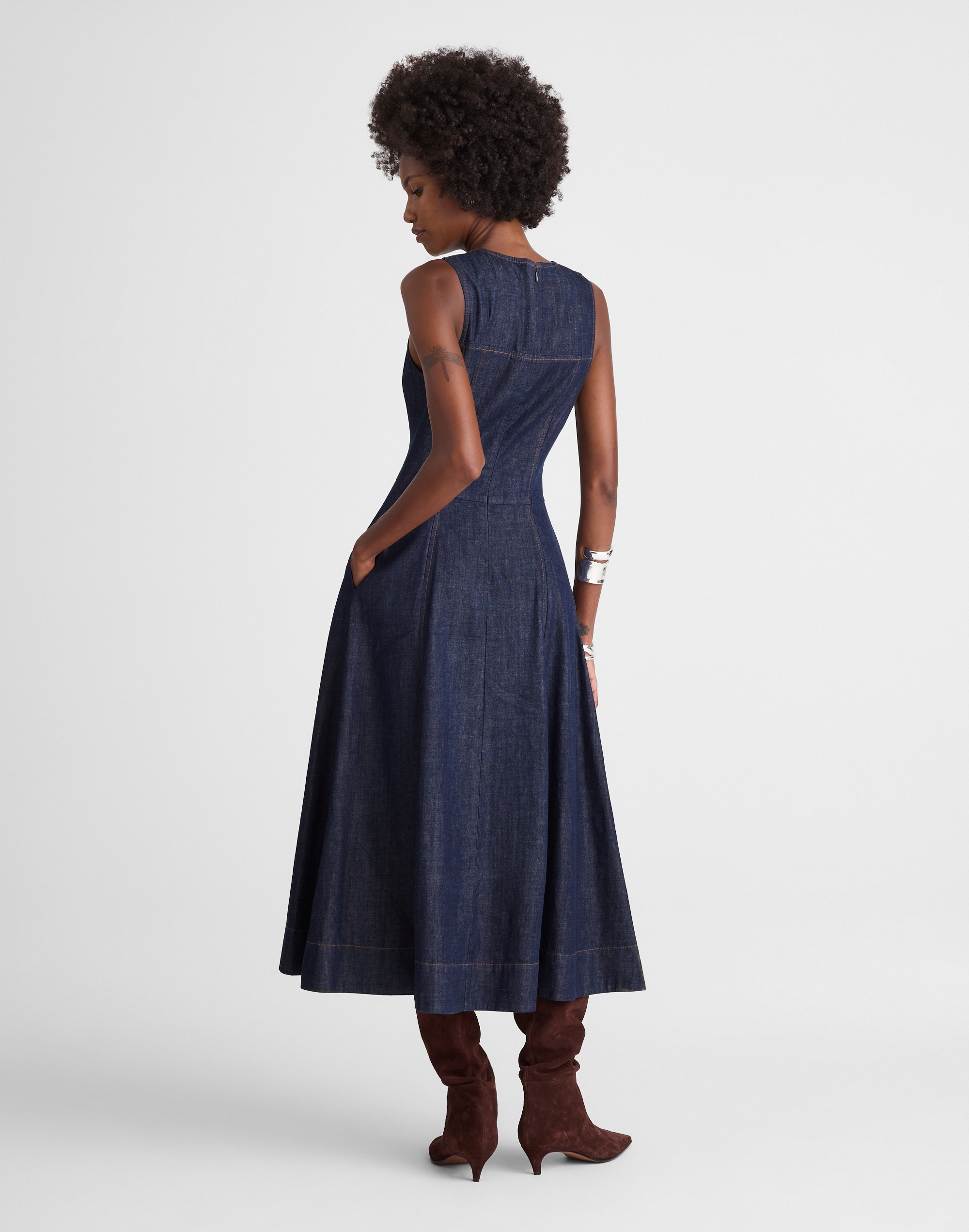 V-Neck Circle Midi Dress