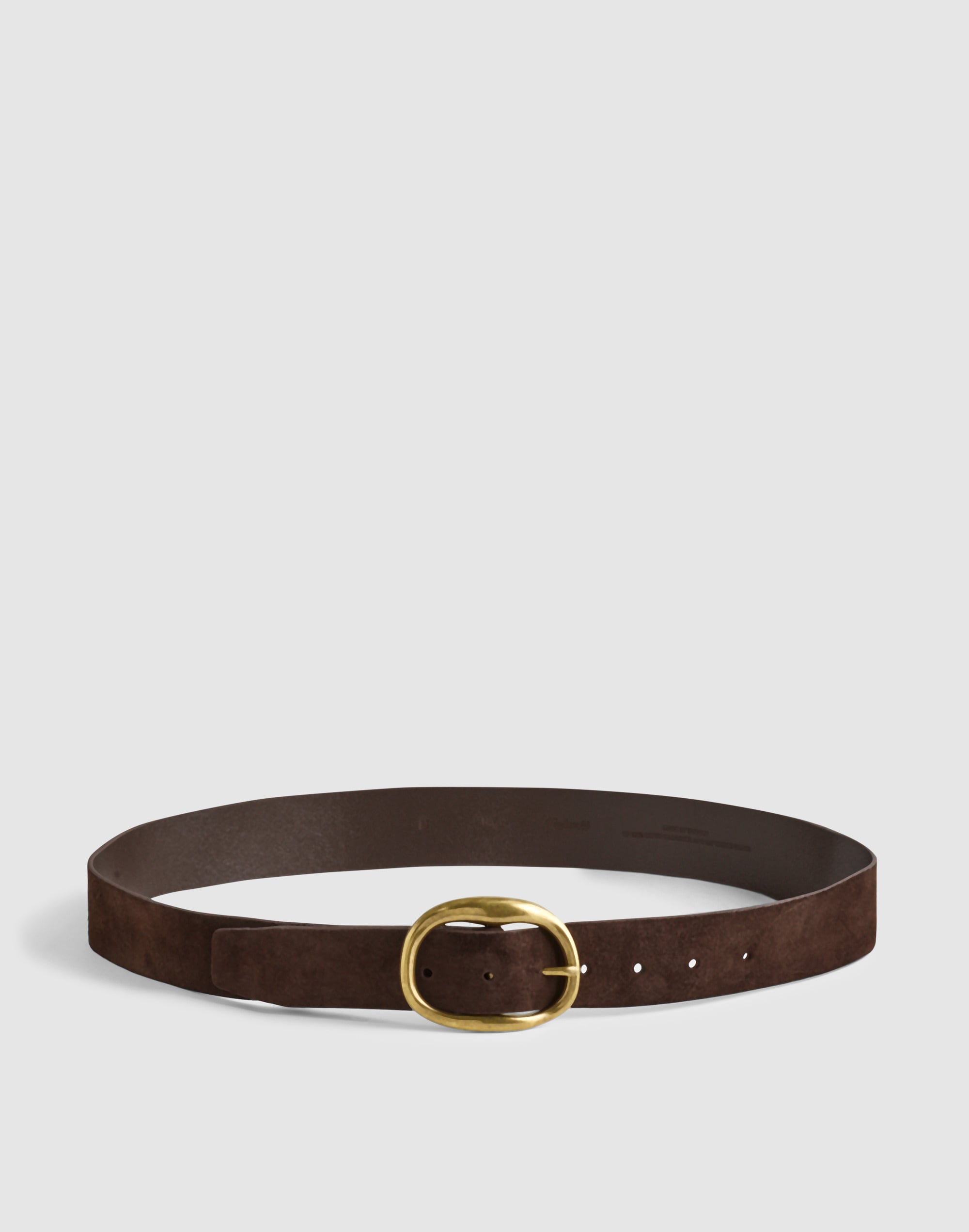Oval-Buckle Belt