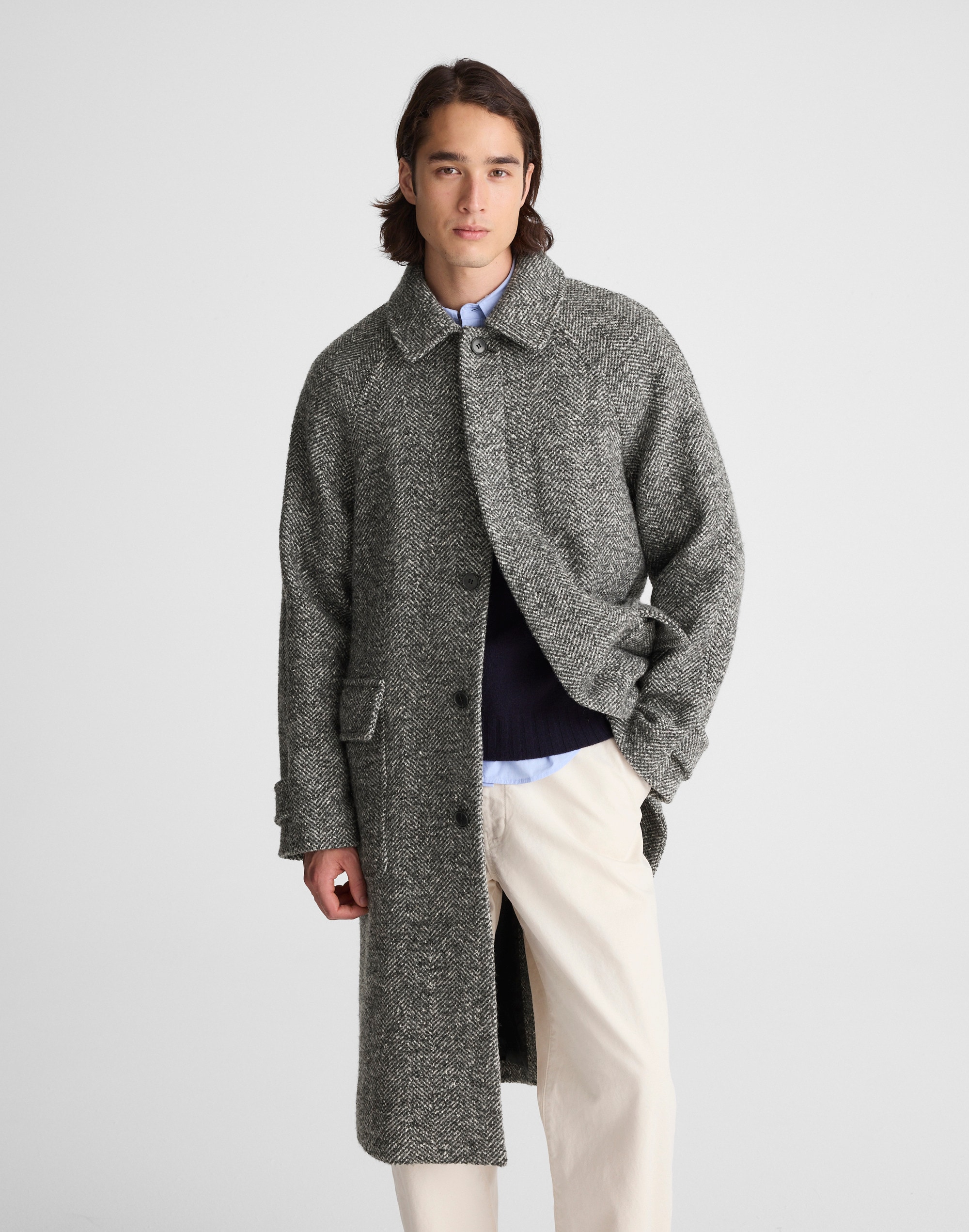 Balmacaan Overcoat in Italian Tweed Alternate Image 1