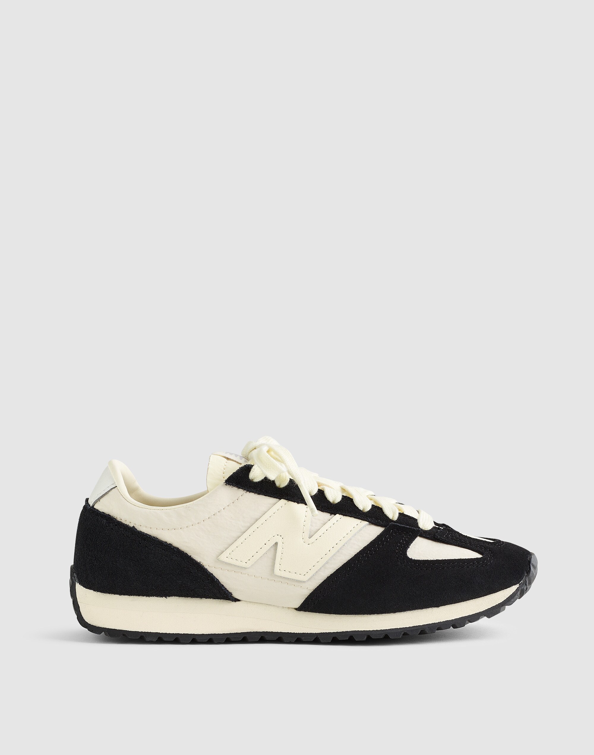 New Balance&reg; Unisex 471 Sneakers