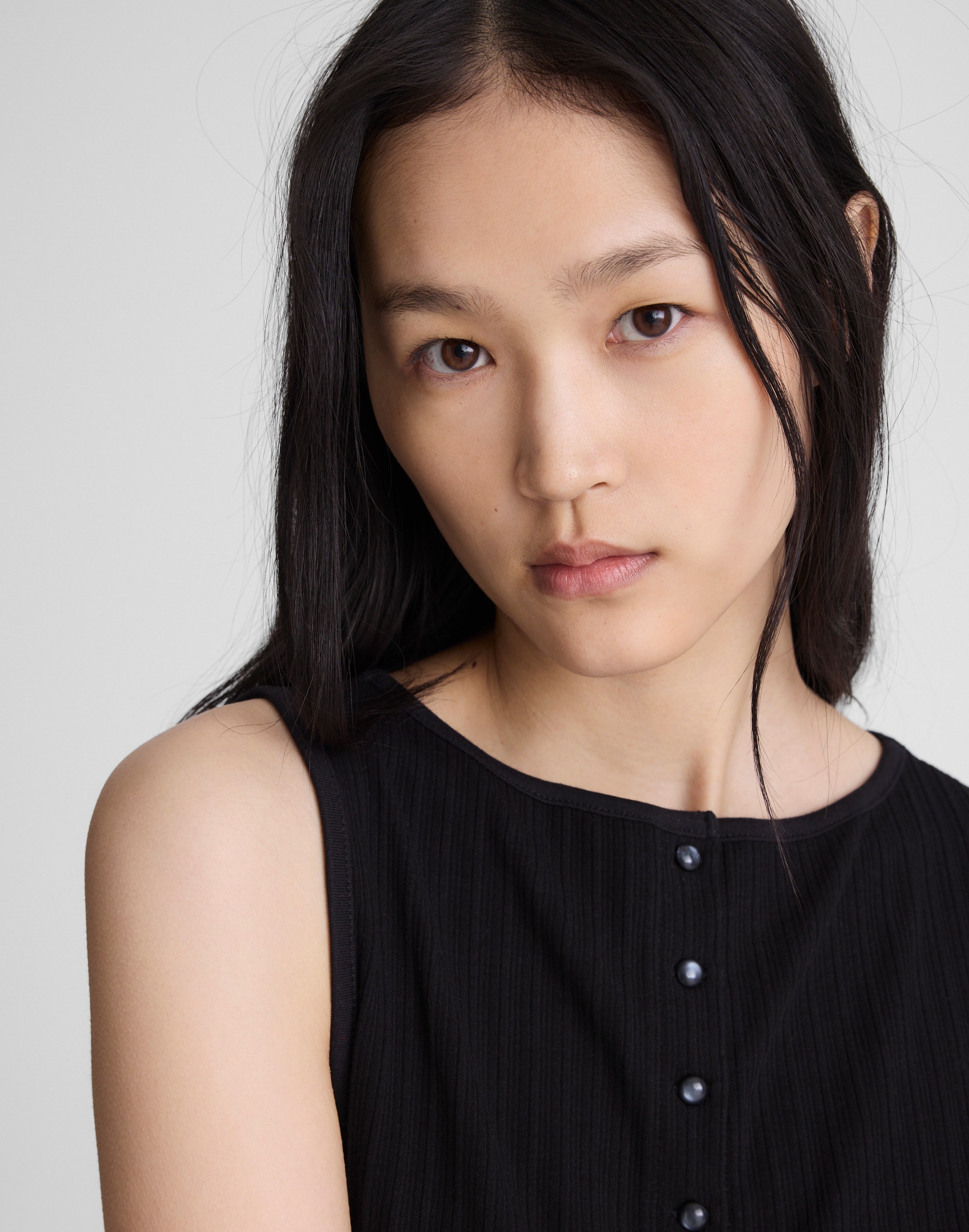 Ribbed Crewneck Shell Top