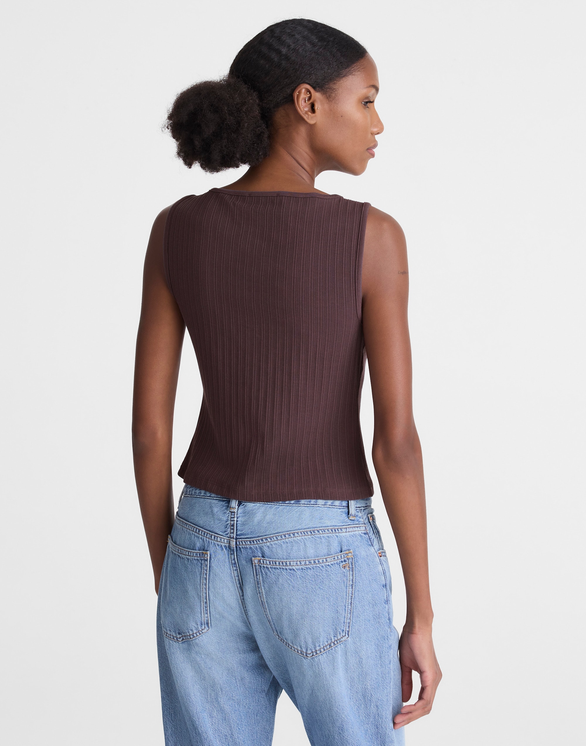 Ribbed Crewneck Shell Top