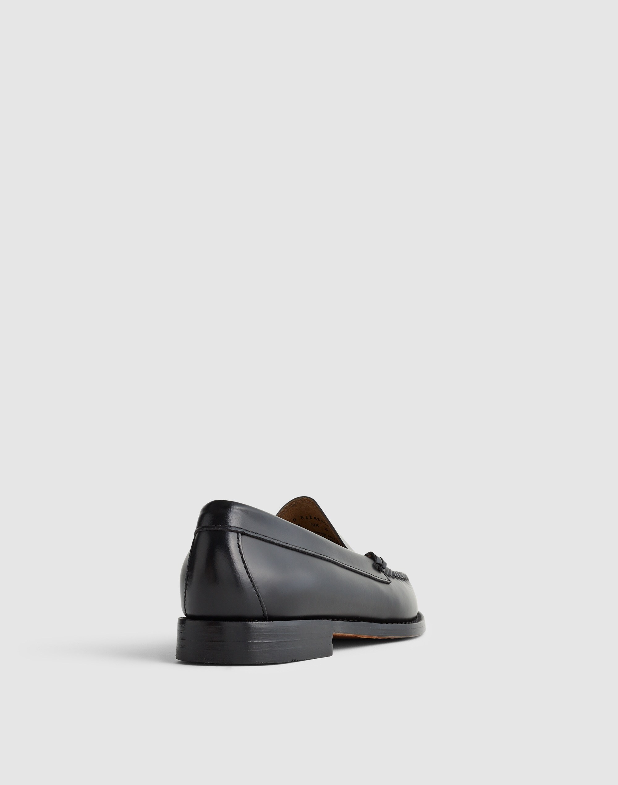 G.H.BASS Venetian Weejuns&reg; Loafers
