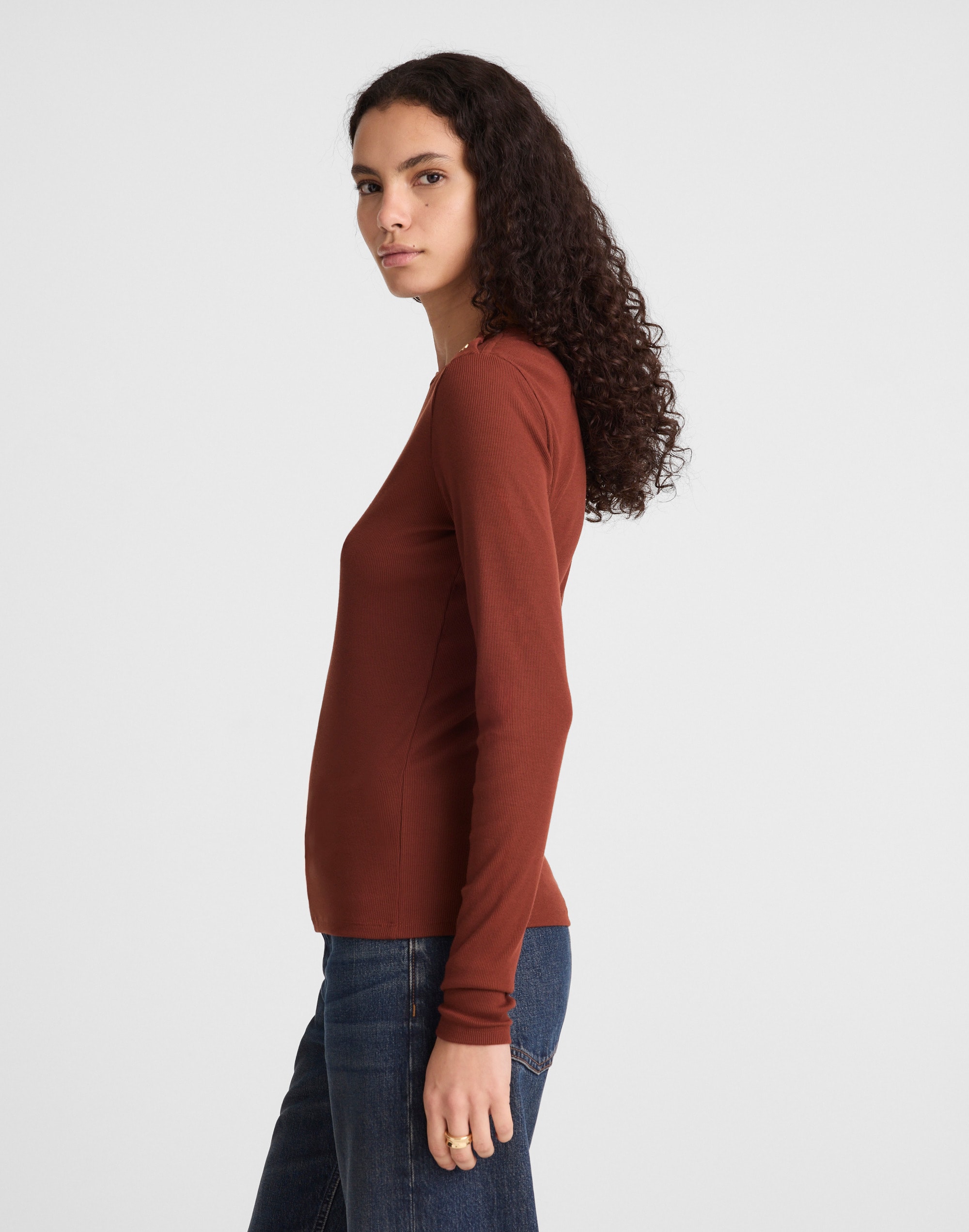 Ribbed Button Crewneck Tee