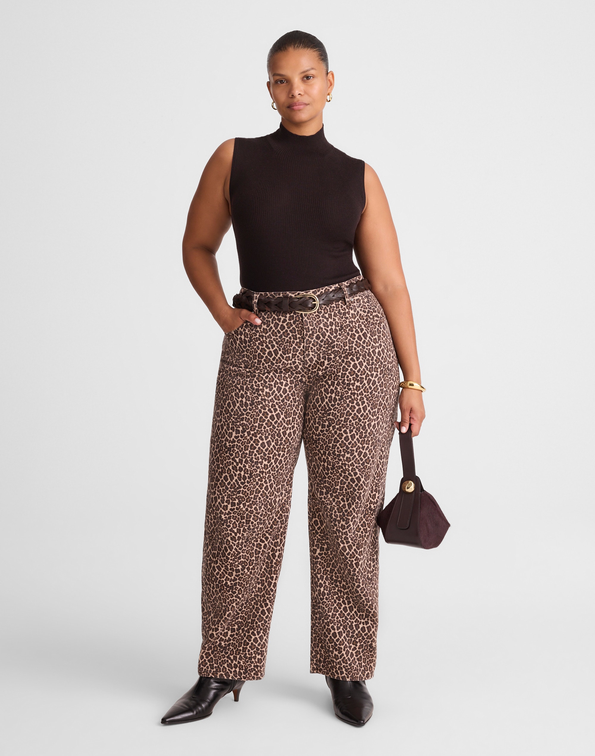 the darted barrel-leg jean