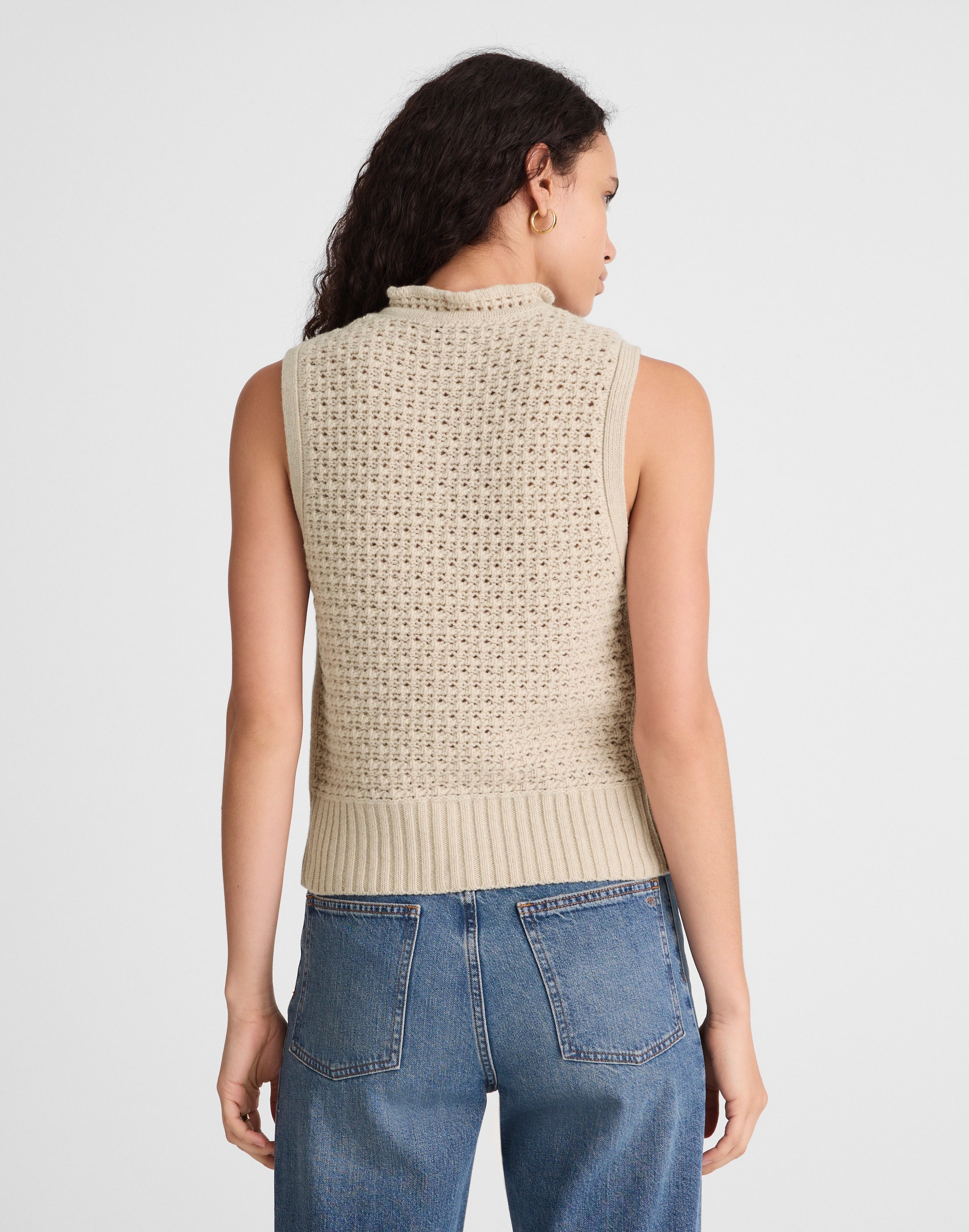 Ruffled Sleeveless Cardigan Top