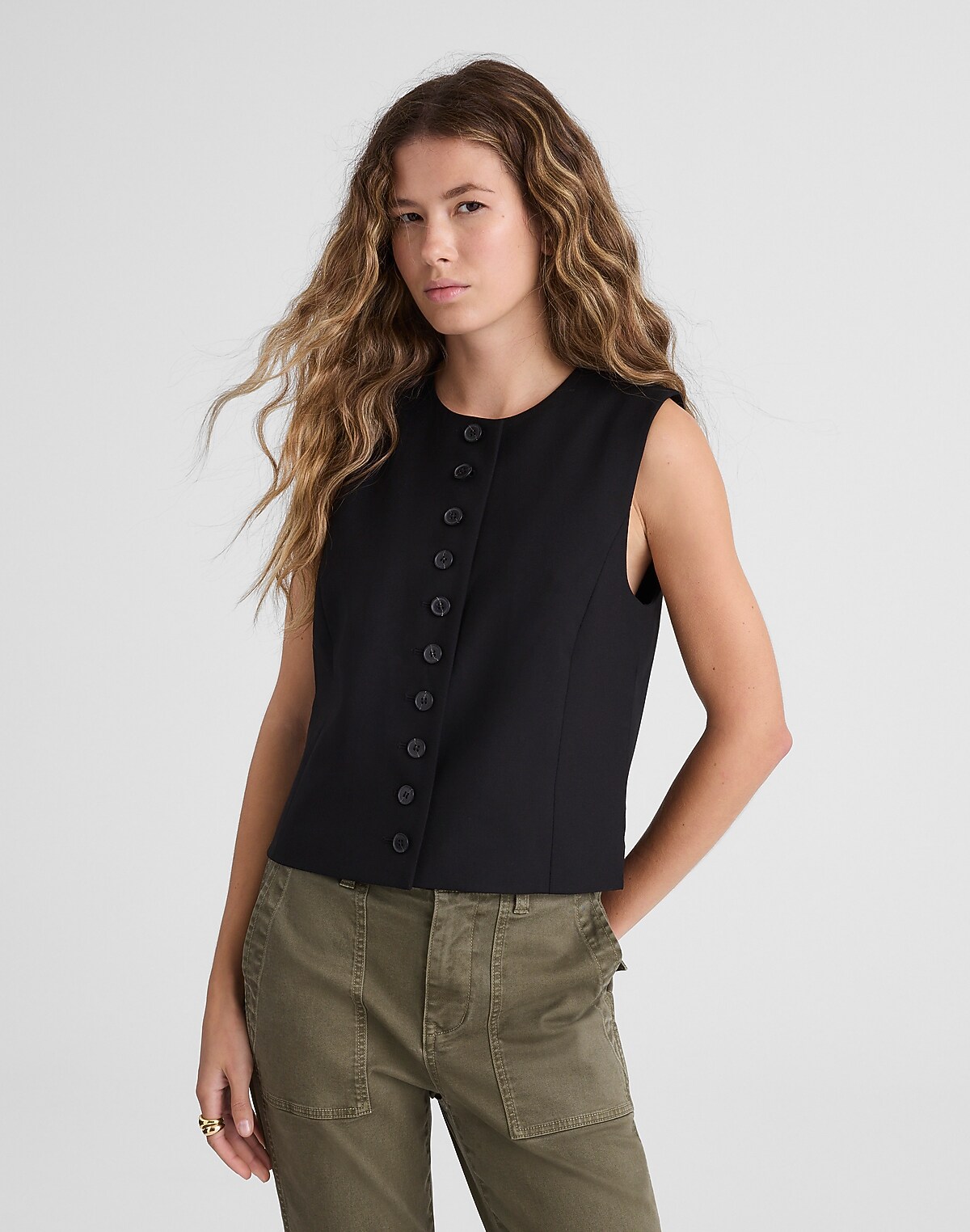 Crewneck Shell Vest