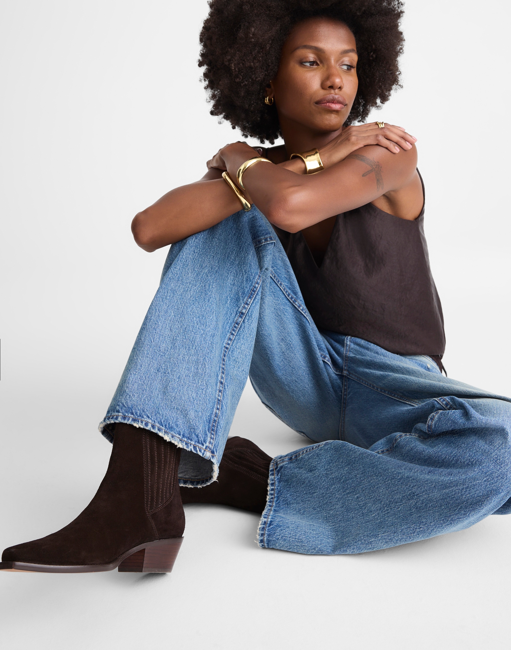 The Ingrid Chelsea Boot in Suede Alternate Image 4