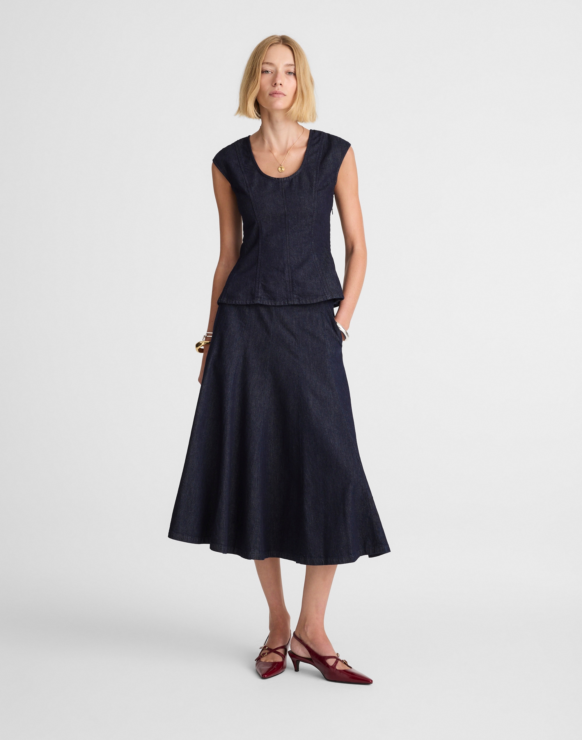 Madewell Denim Seamed Scoopneck Top In Blue