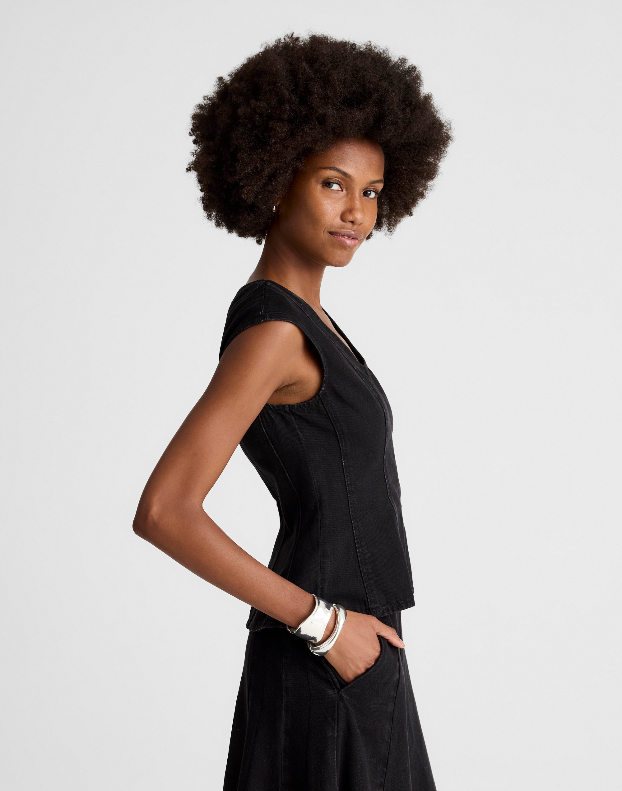 Madewell Airy Denim Seamed Scoopneck Top In Blue