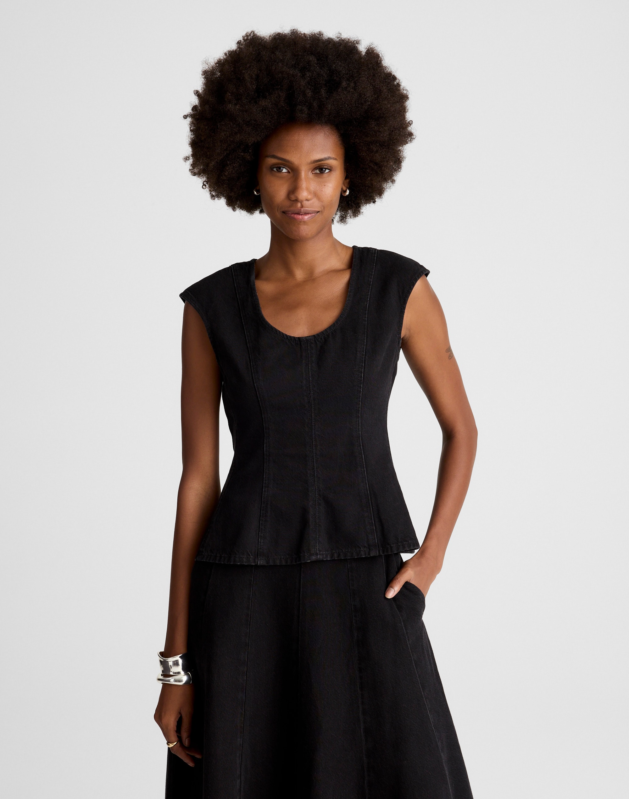 Madewell Airy Denim Seamed Scoopneck Top In Blue