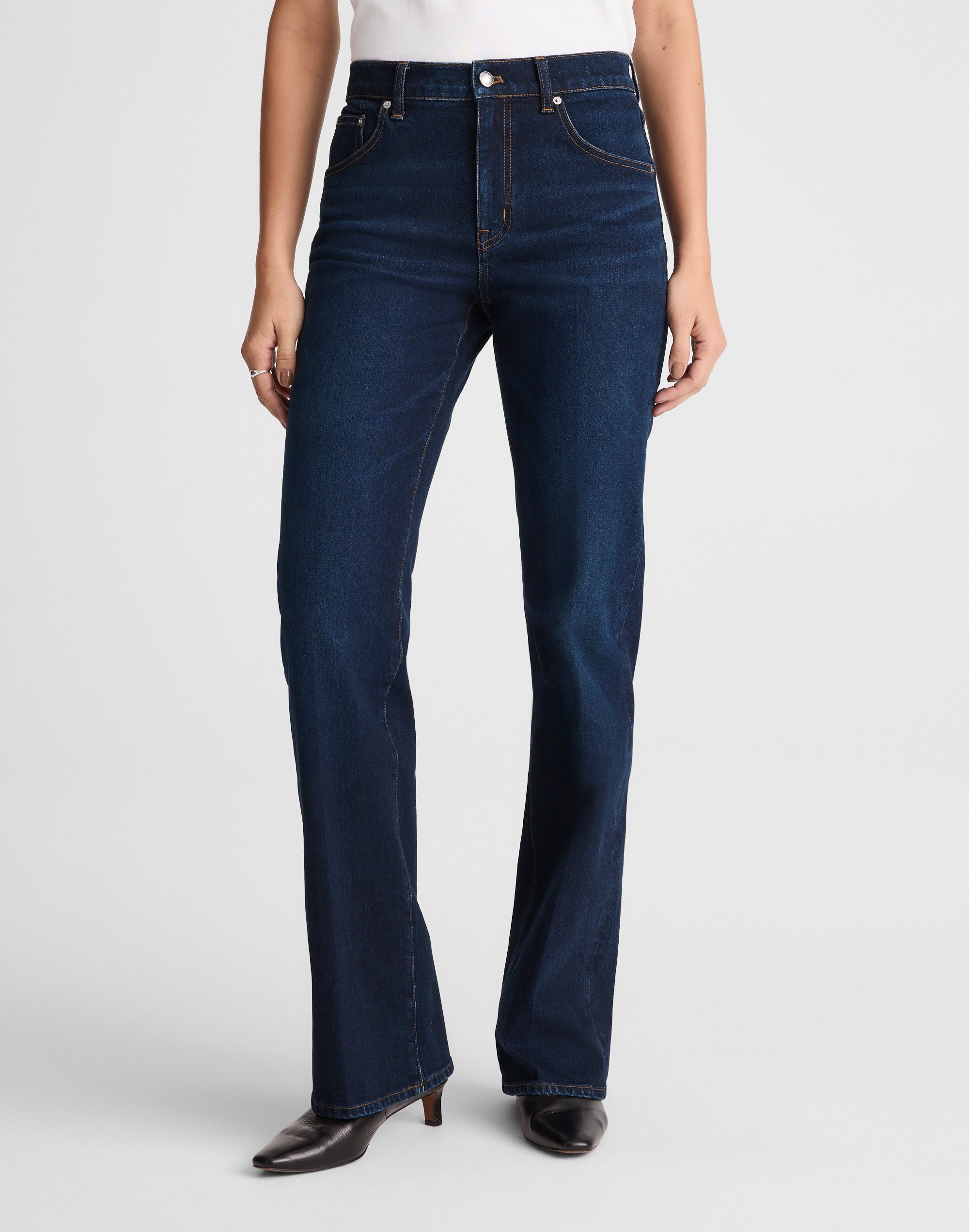 Relaxed Bootcut Jeans
