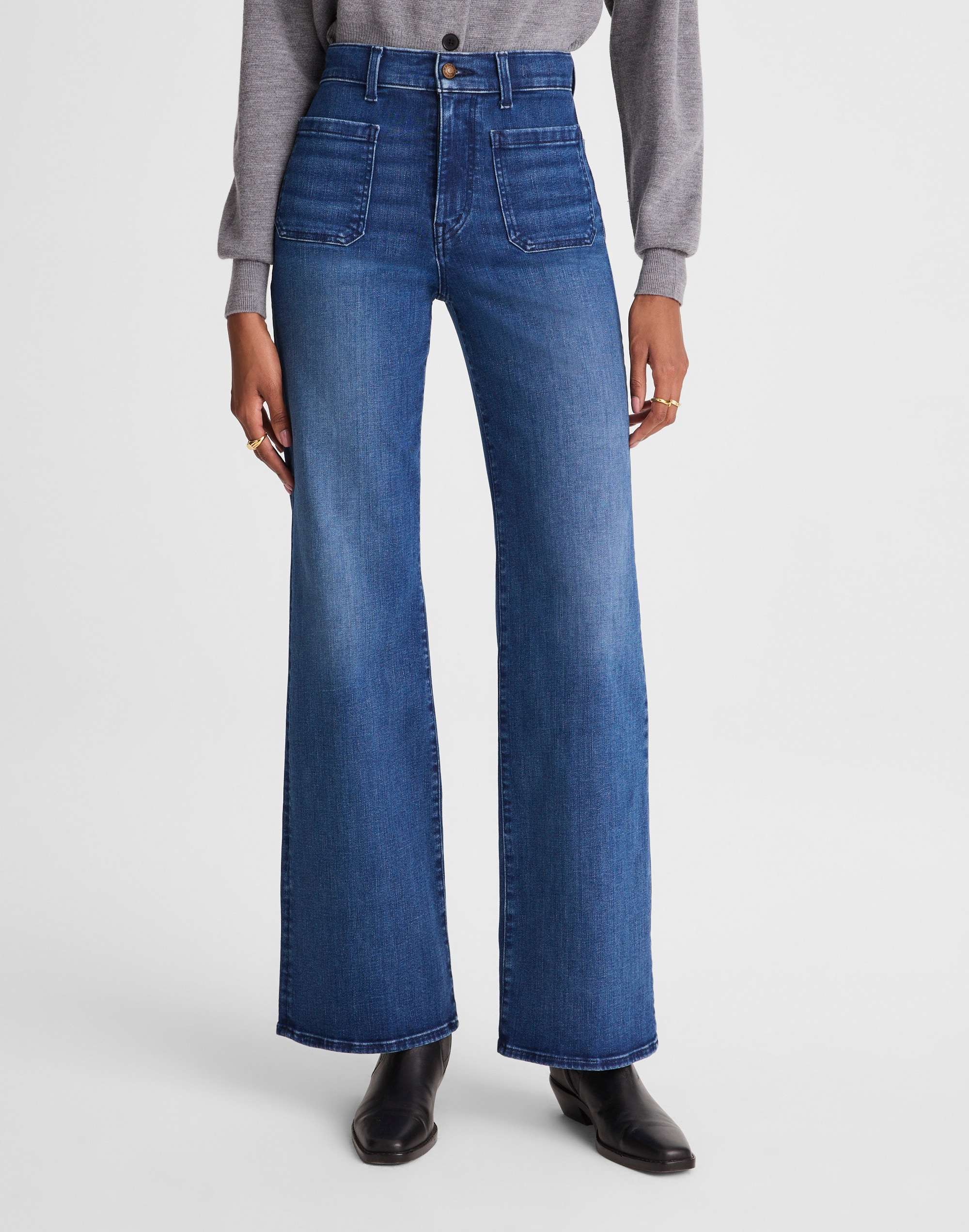 The Petite Emmy Wide-Leg Jean