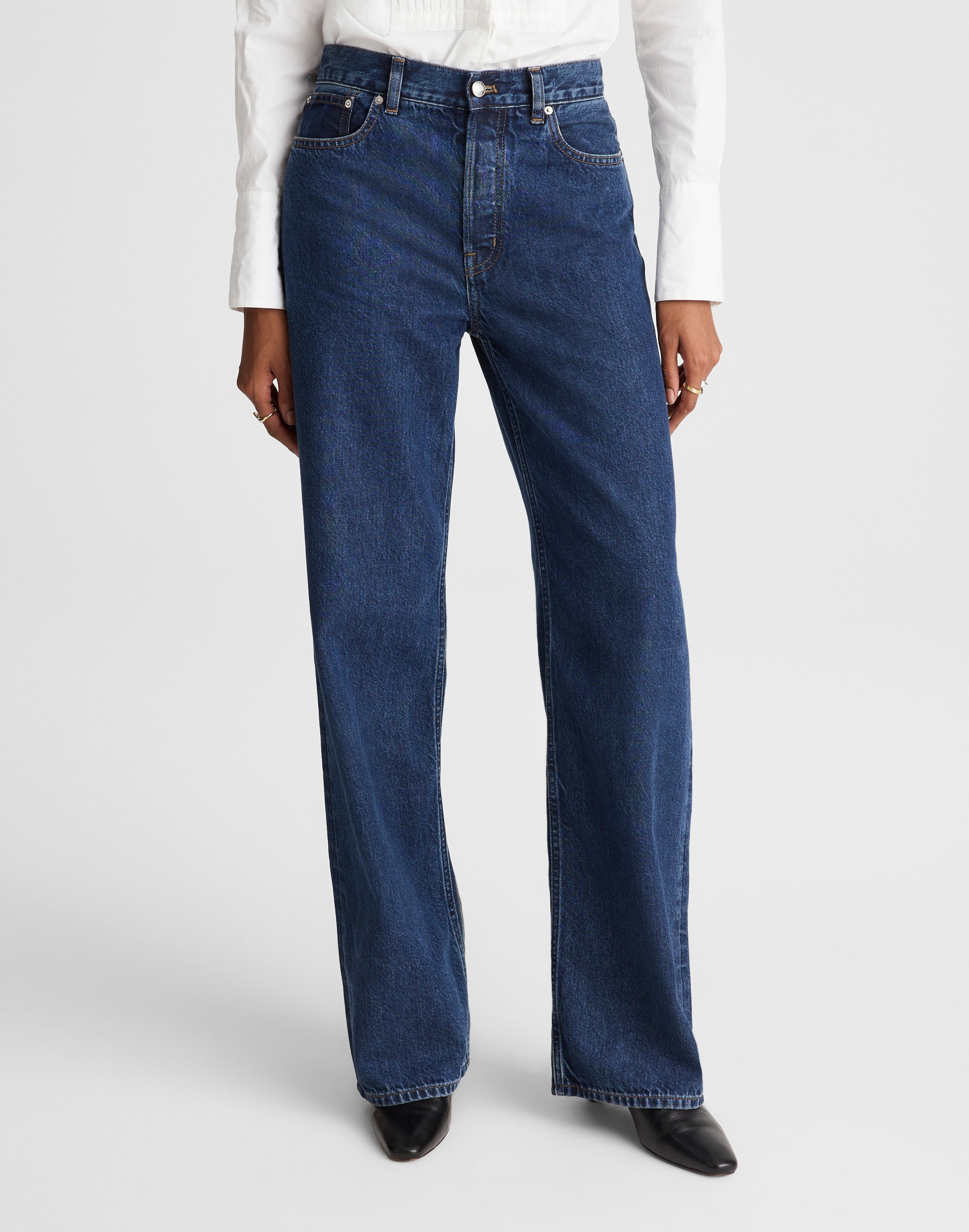 Petite Low-Slung Baggy Jeans