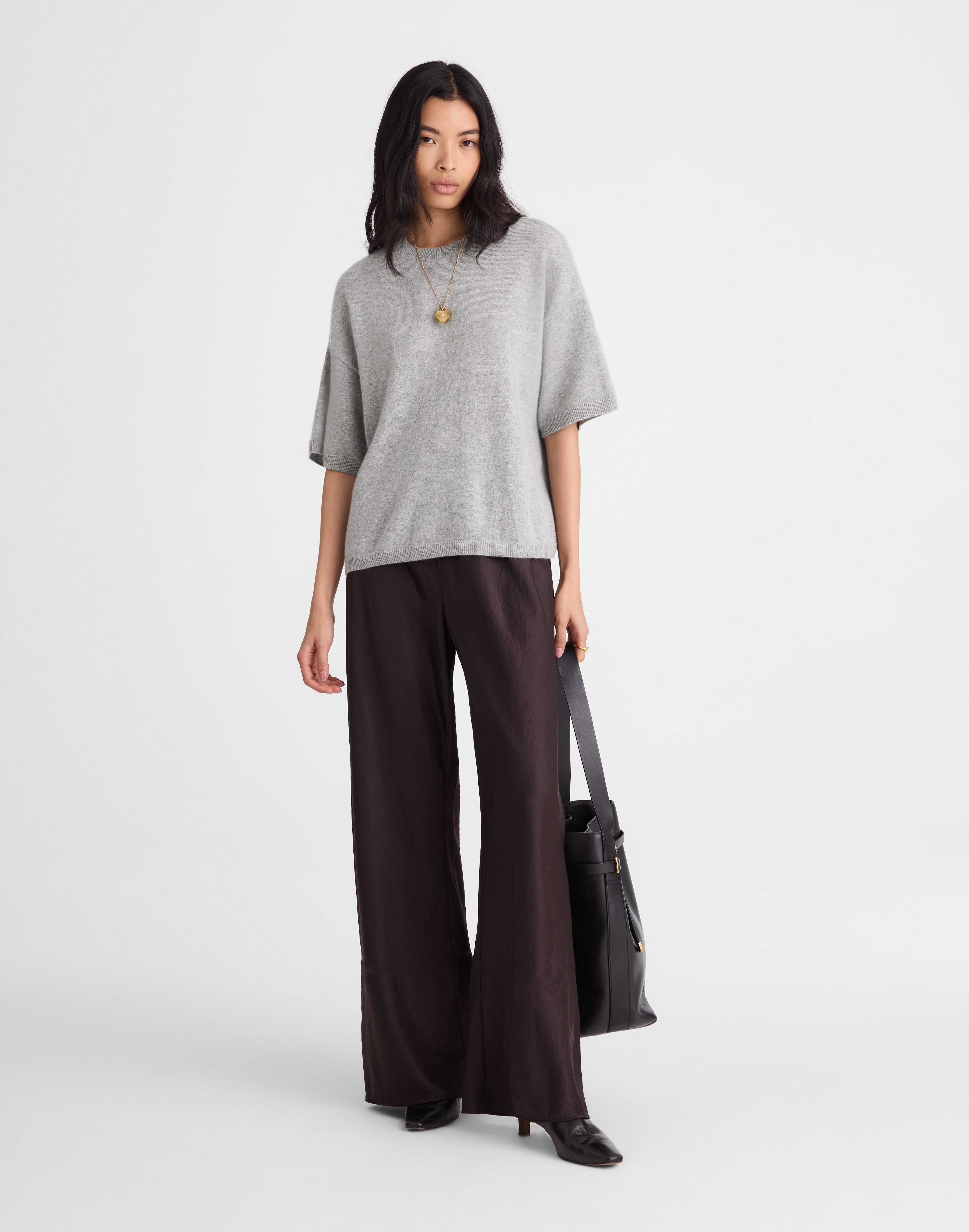 Short-Sleeve Sweater Tee in 100% Cashmere