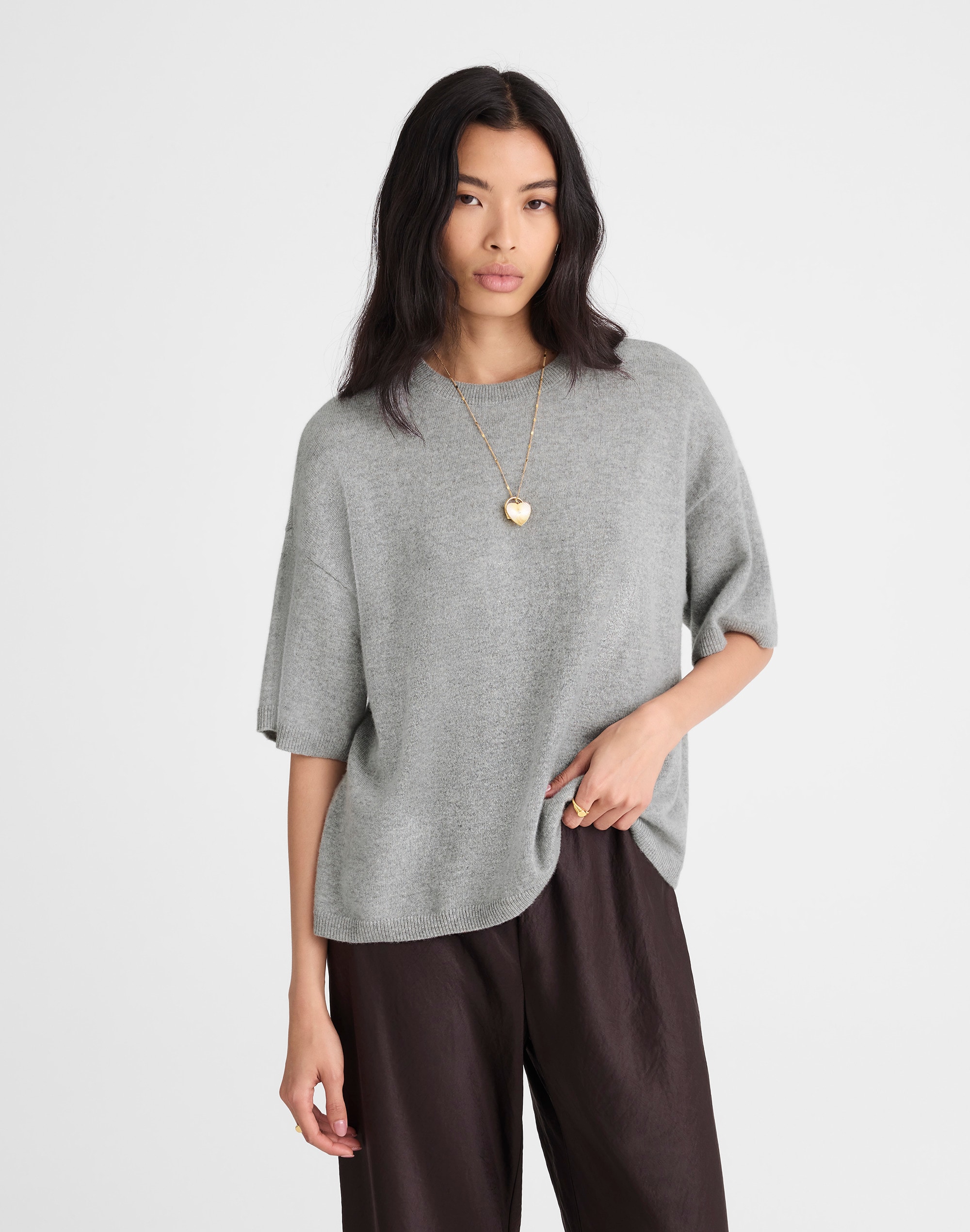 Short-Sleeve Sweater Tee in 100% Cashmere