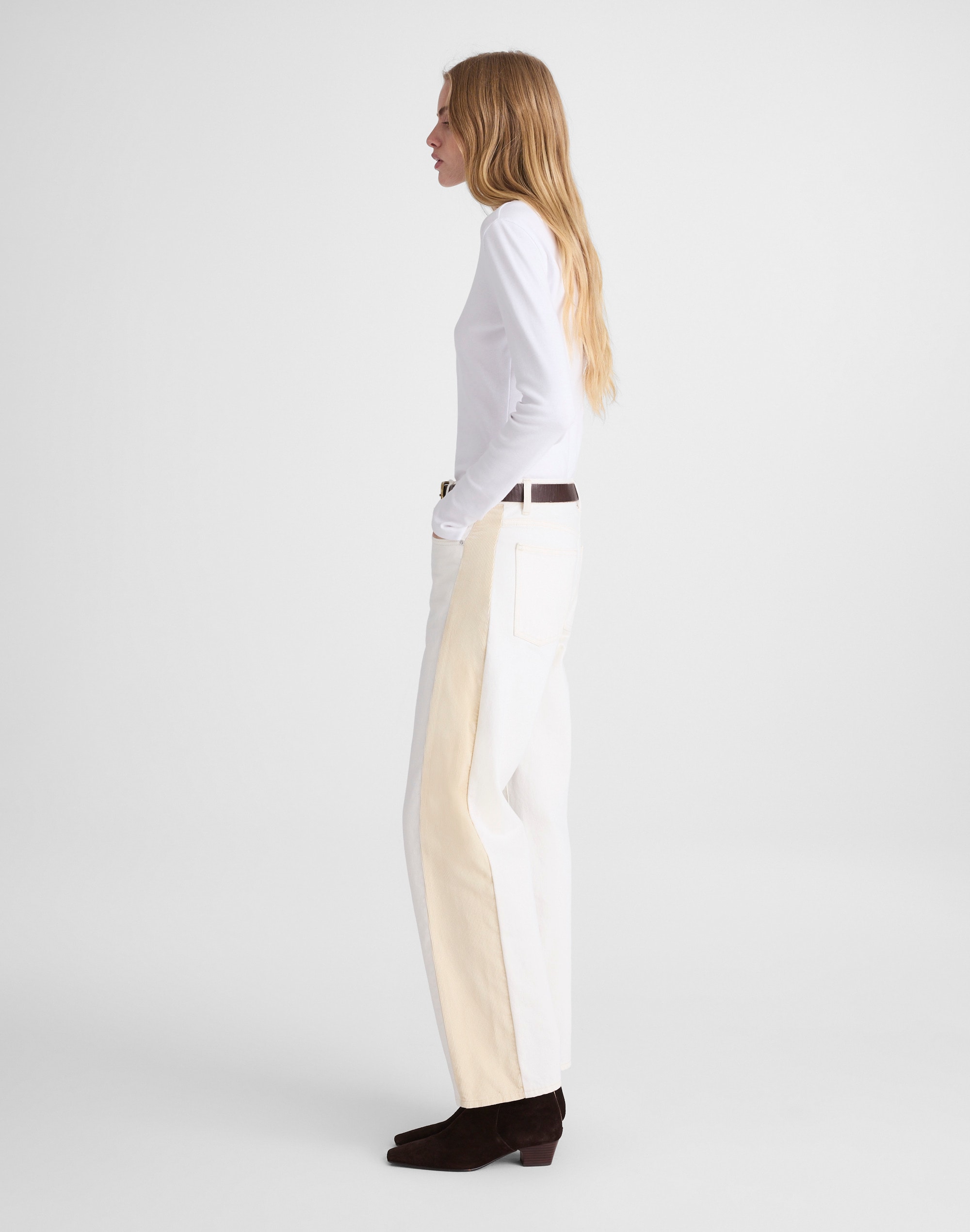 Pieced Barrel-Leg Jeans