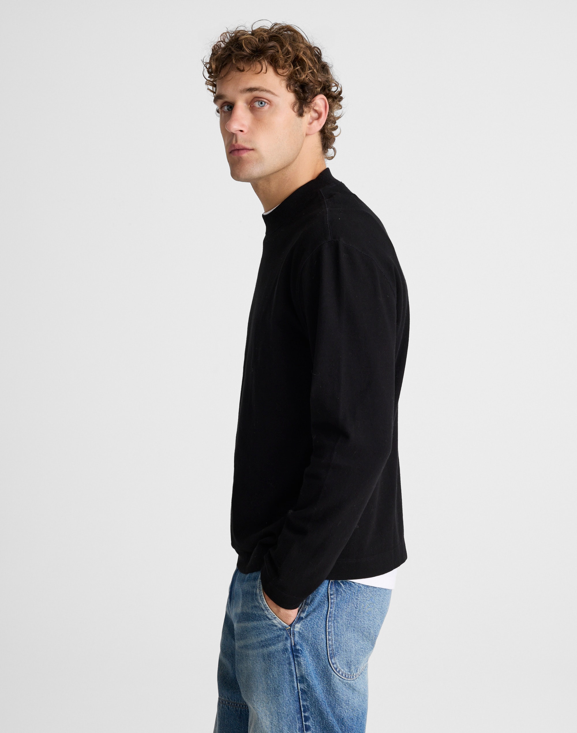 Heavyweight Long-Sleeve Mockneck Tee
