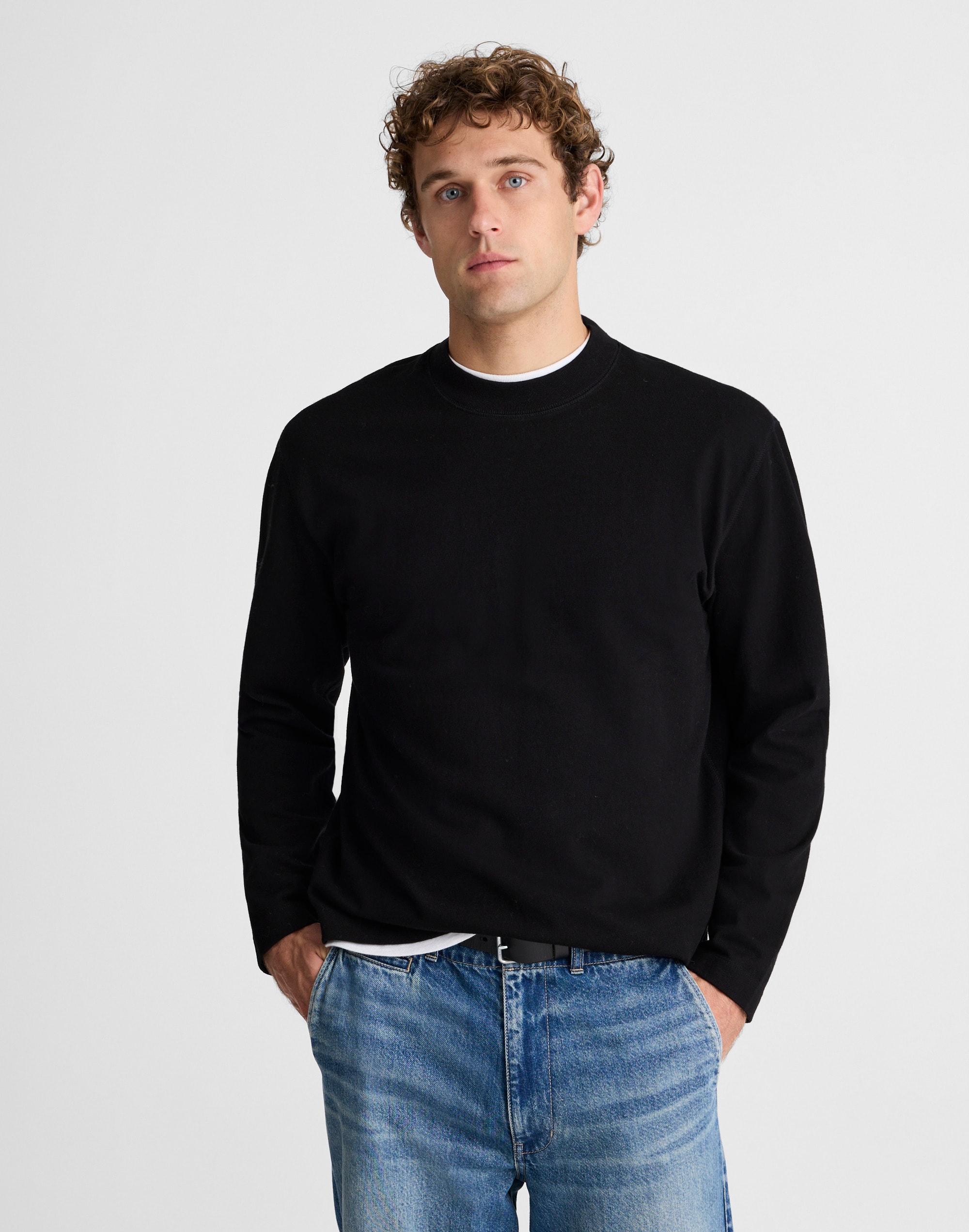 Heavyweight Long-Sleeve Mockneck Tee