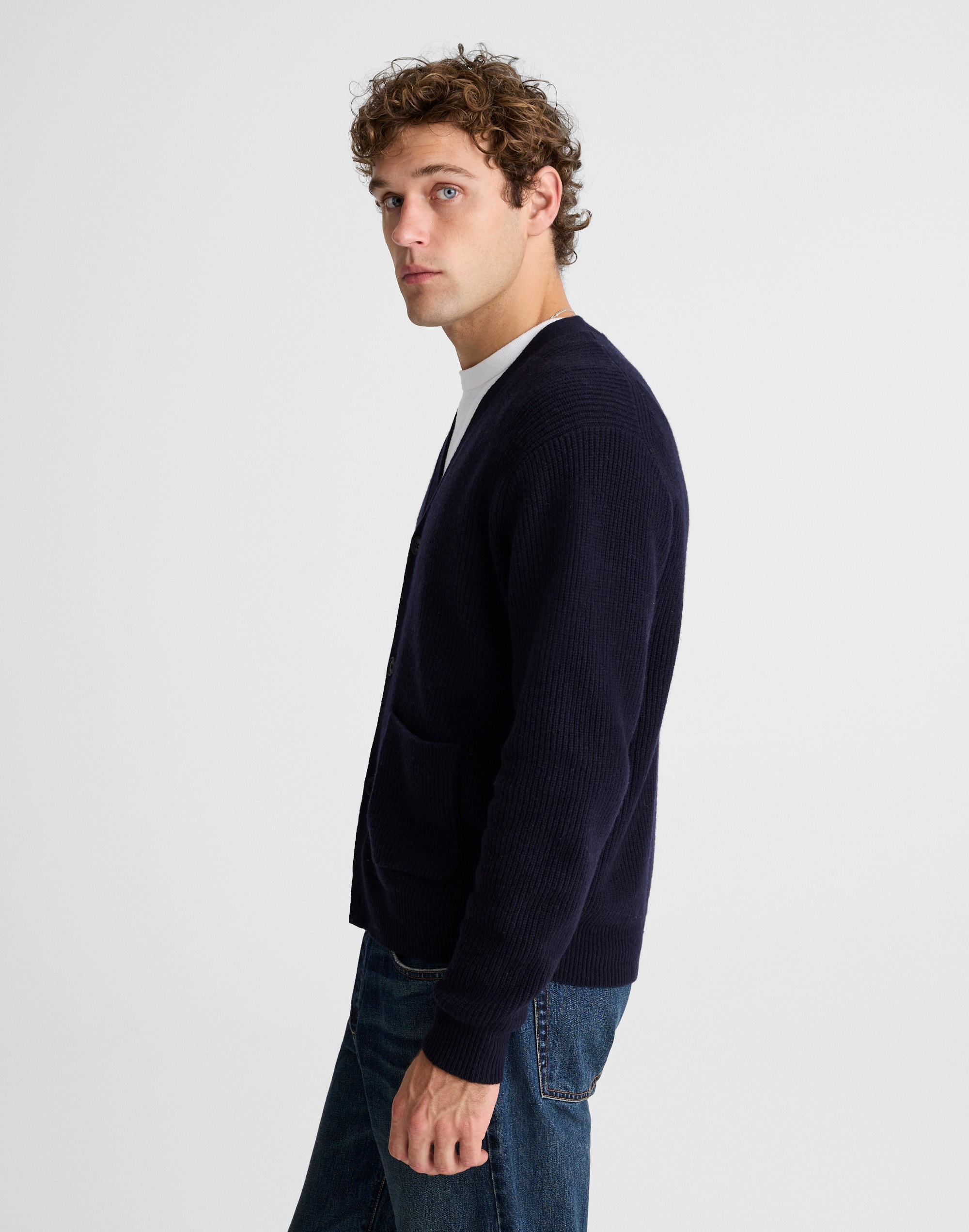 Cardigan in Heritage Merino Wool Alternate Image 3