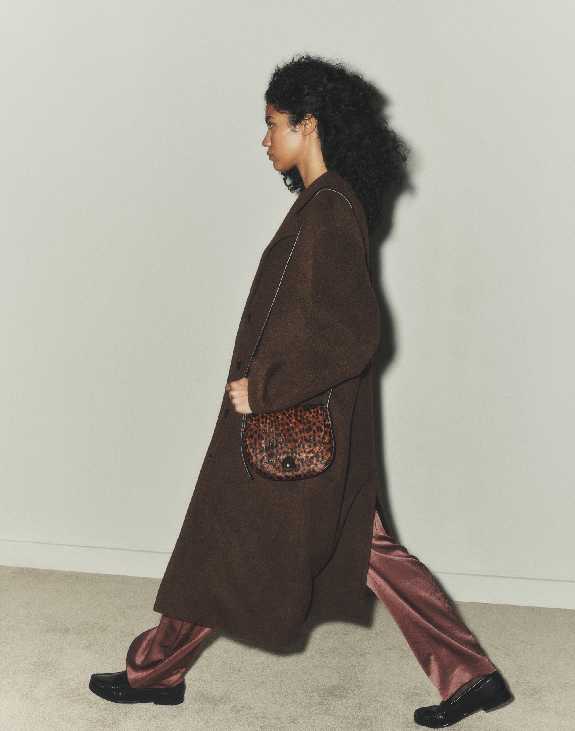 The Dakota Saddle Crossbody Bag