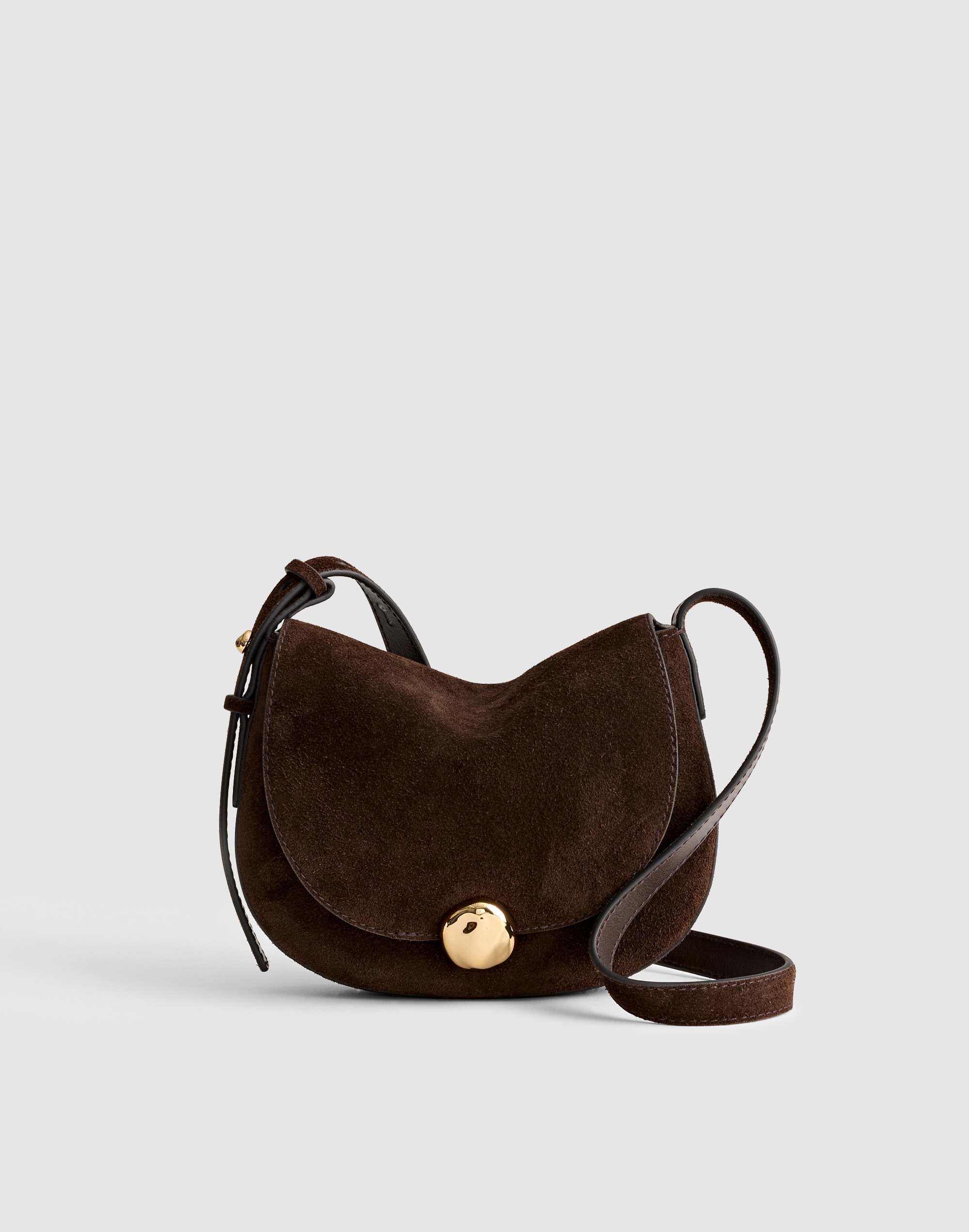 the dakota saddle crossbody bag in suede