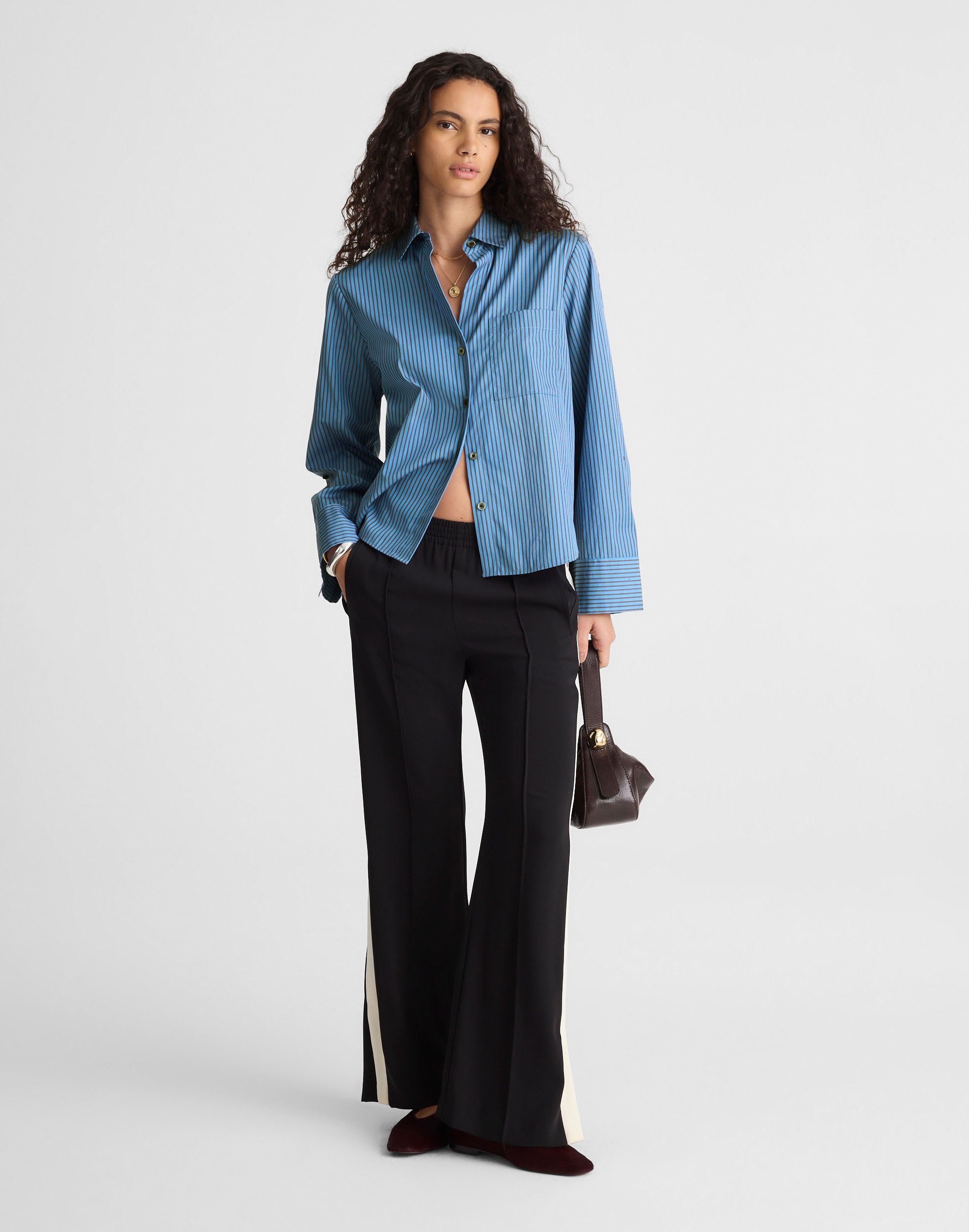 Easy Y-Neck Button-Up Shirt in Poplin Alternate Image 1