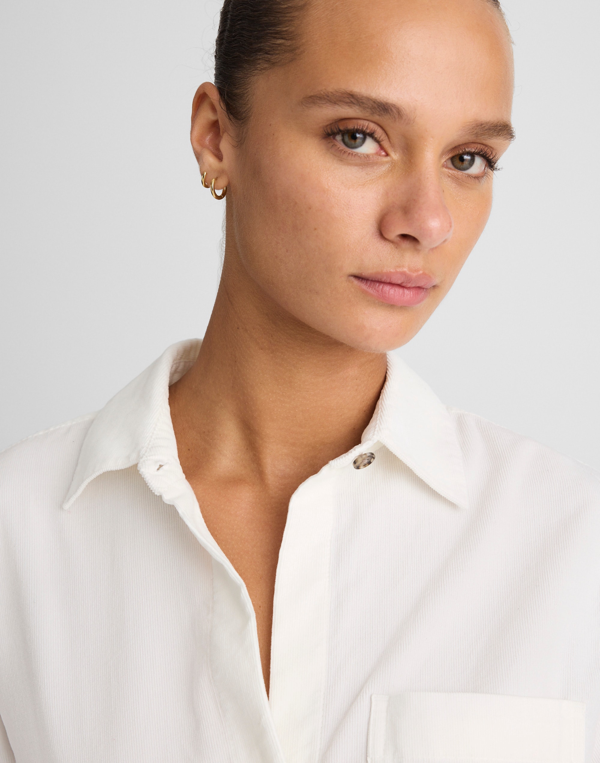 Easy Y-Neck Button-Up Shirt Corduroy