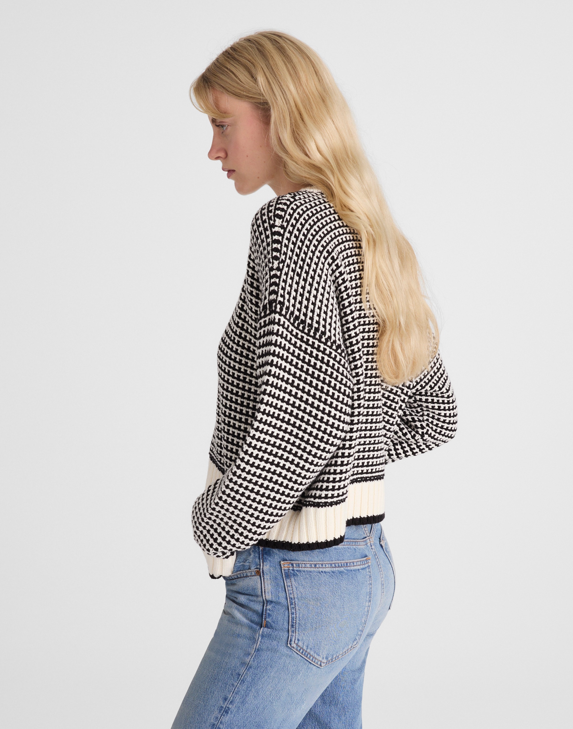 Textured-Stitch Crewneck Sweater in 100% Cotton
