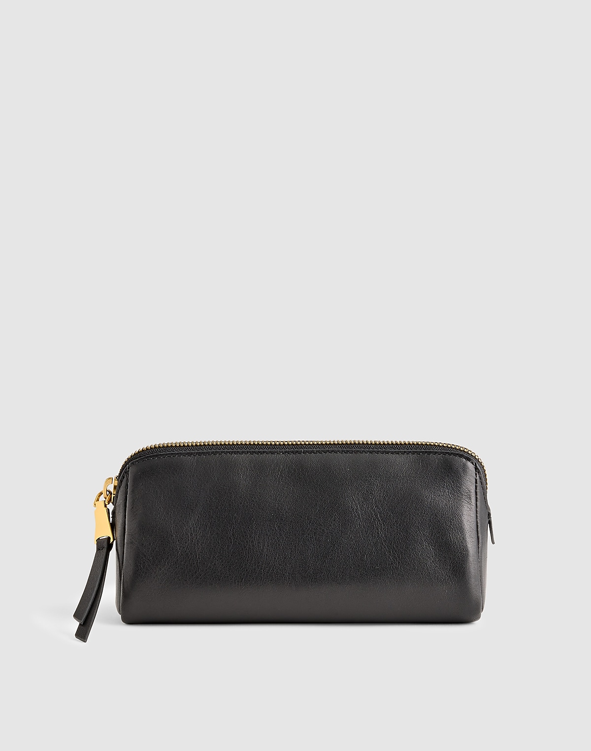 The Makeup Pouch in Leather