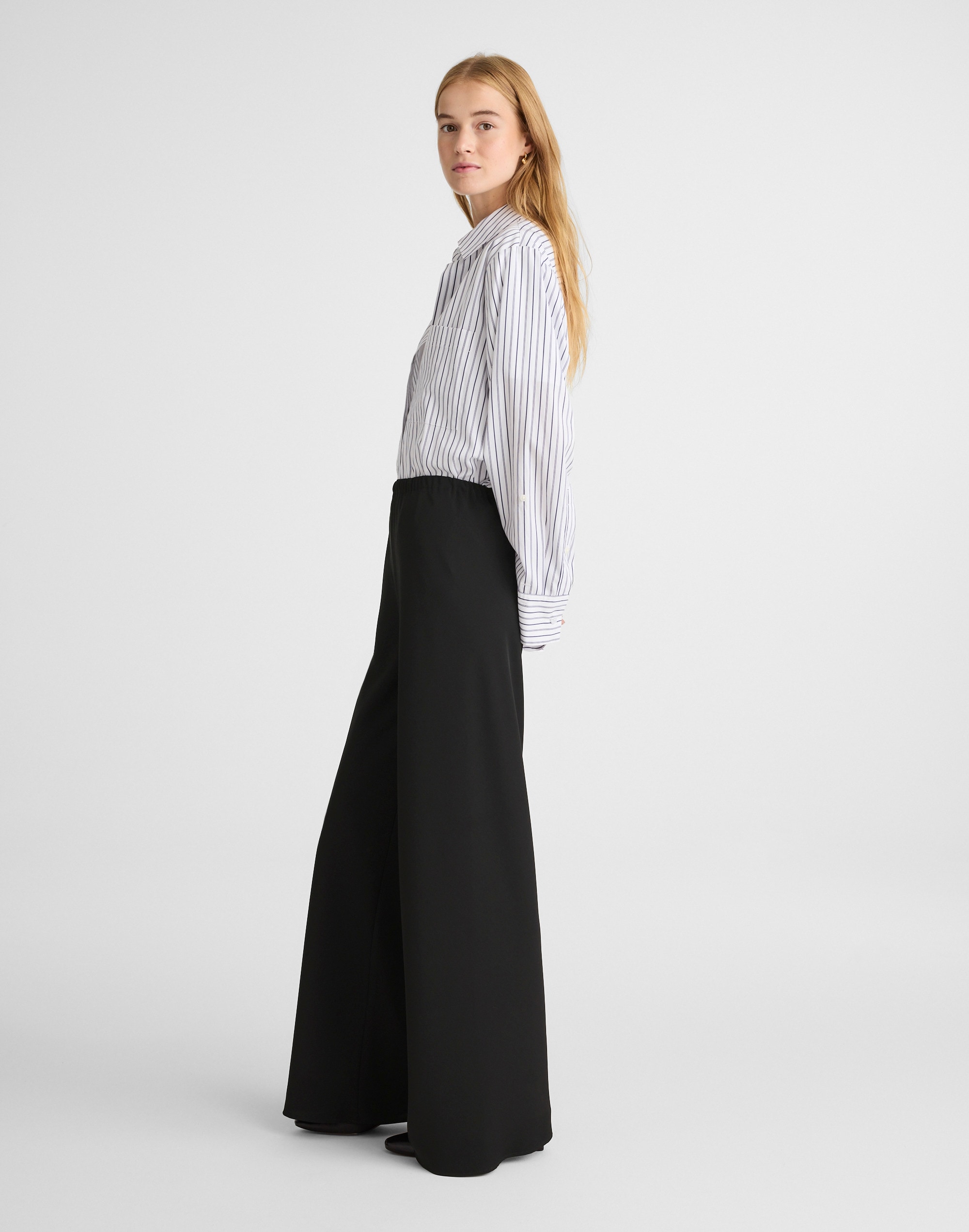 Pull-On Pants in Crepe