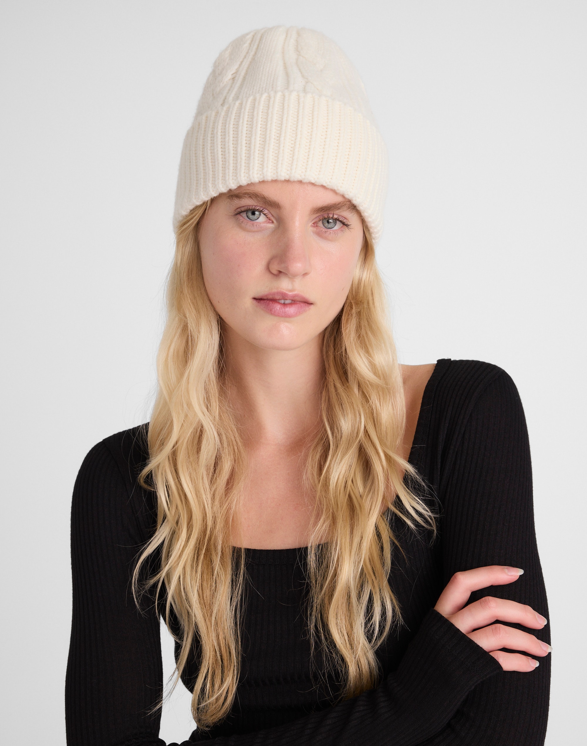 Chunky Cable-Stitch Beanie