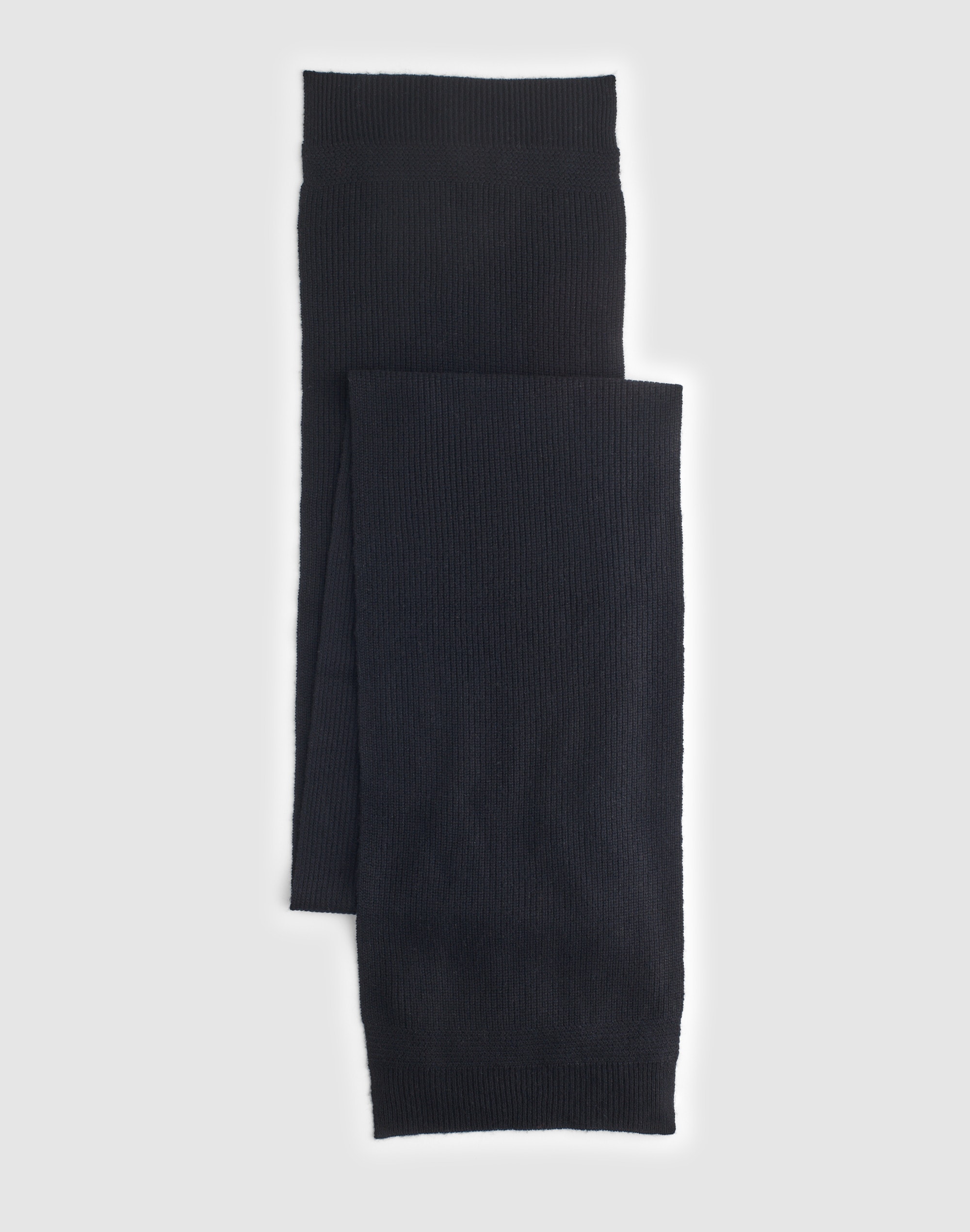 Knit Scarf in Wool Blend