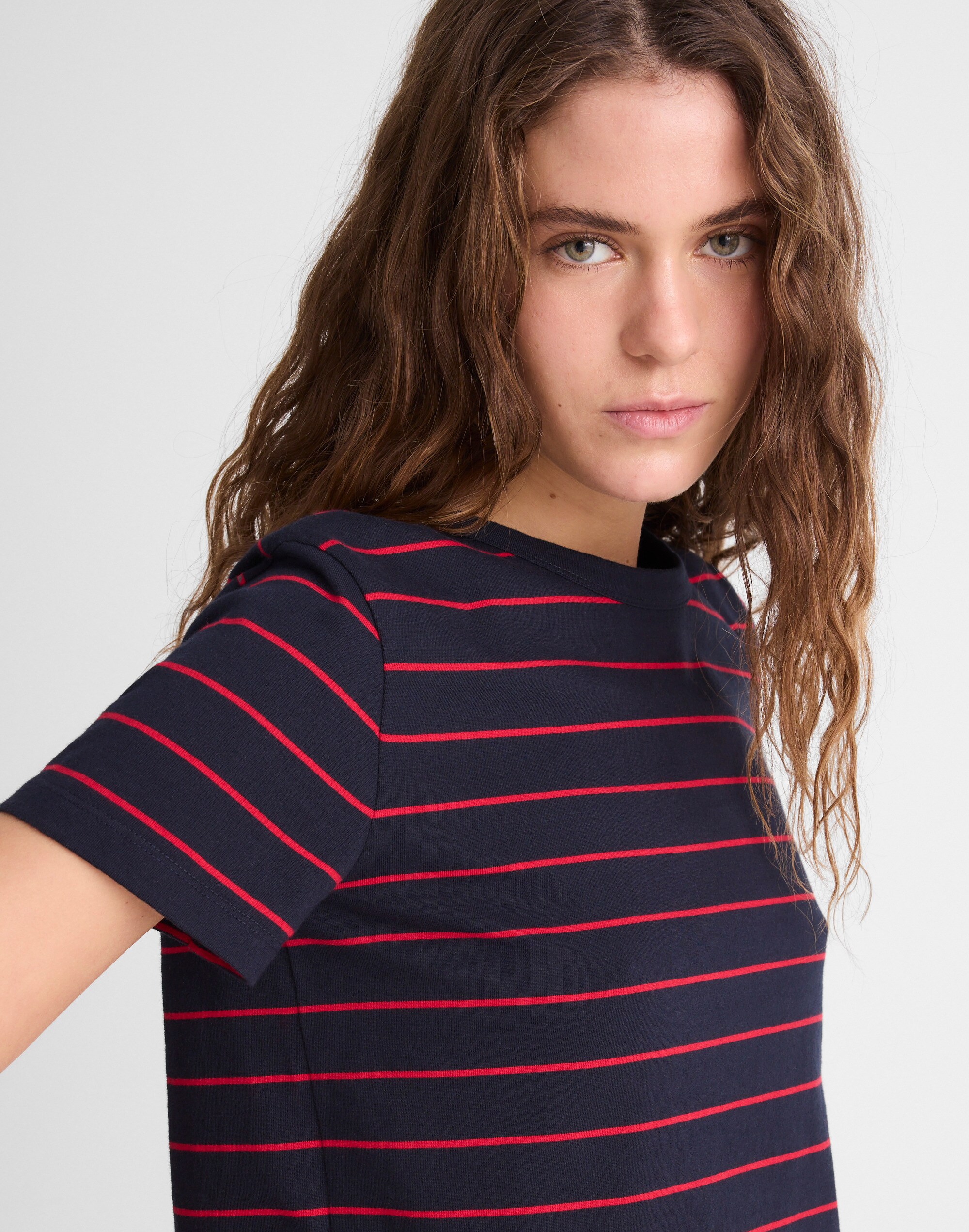 The Perfect Crewneck Tee in Allday Jersey