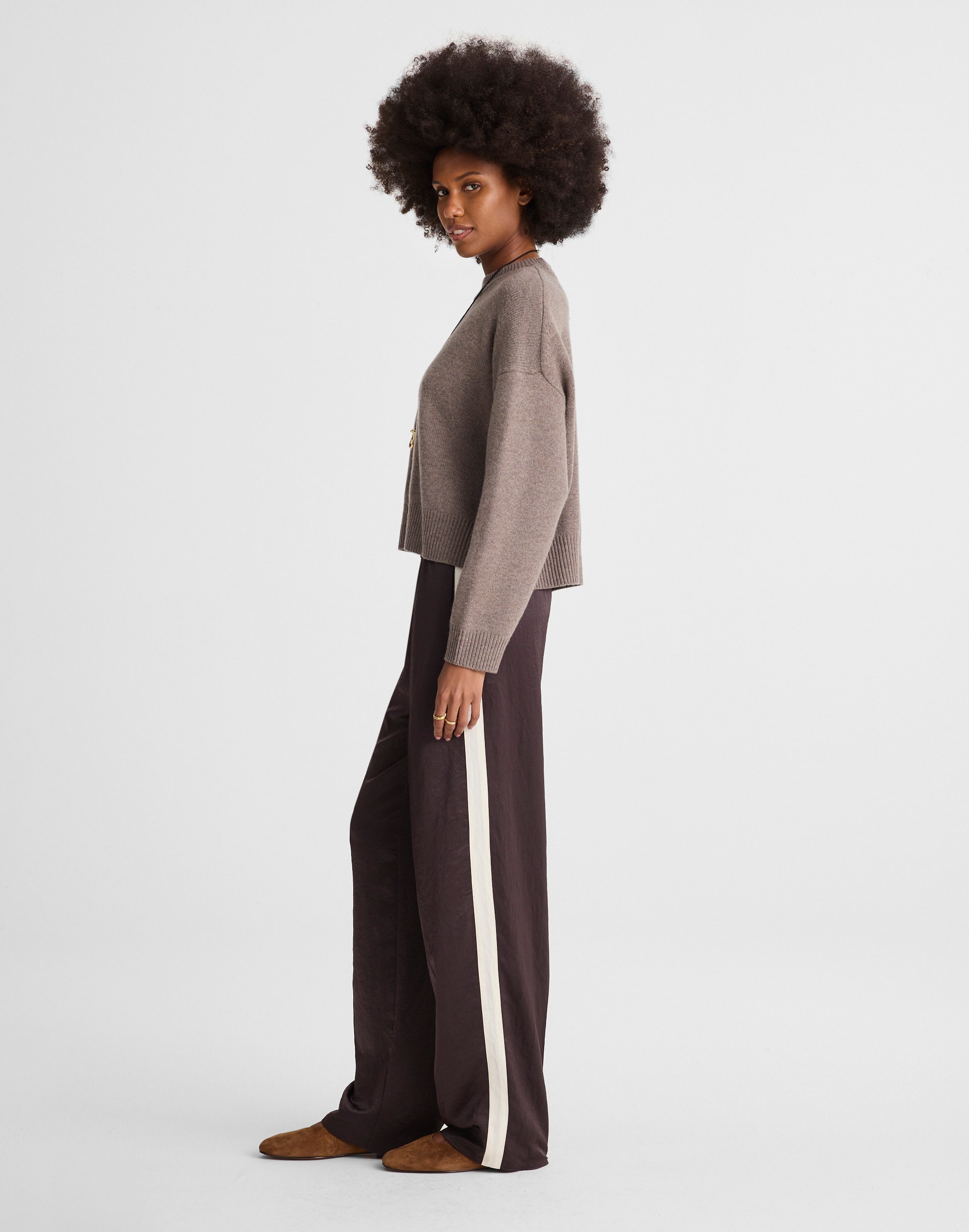 the easy pull-on track pant in satin