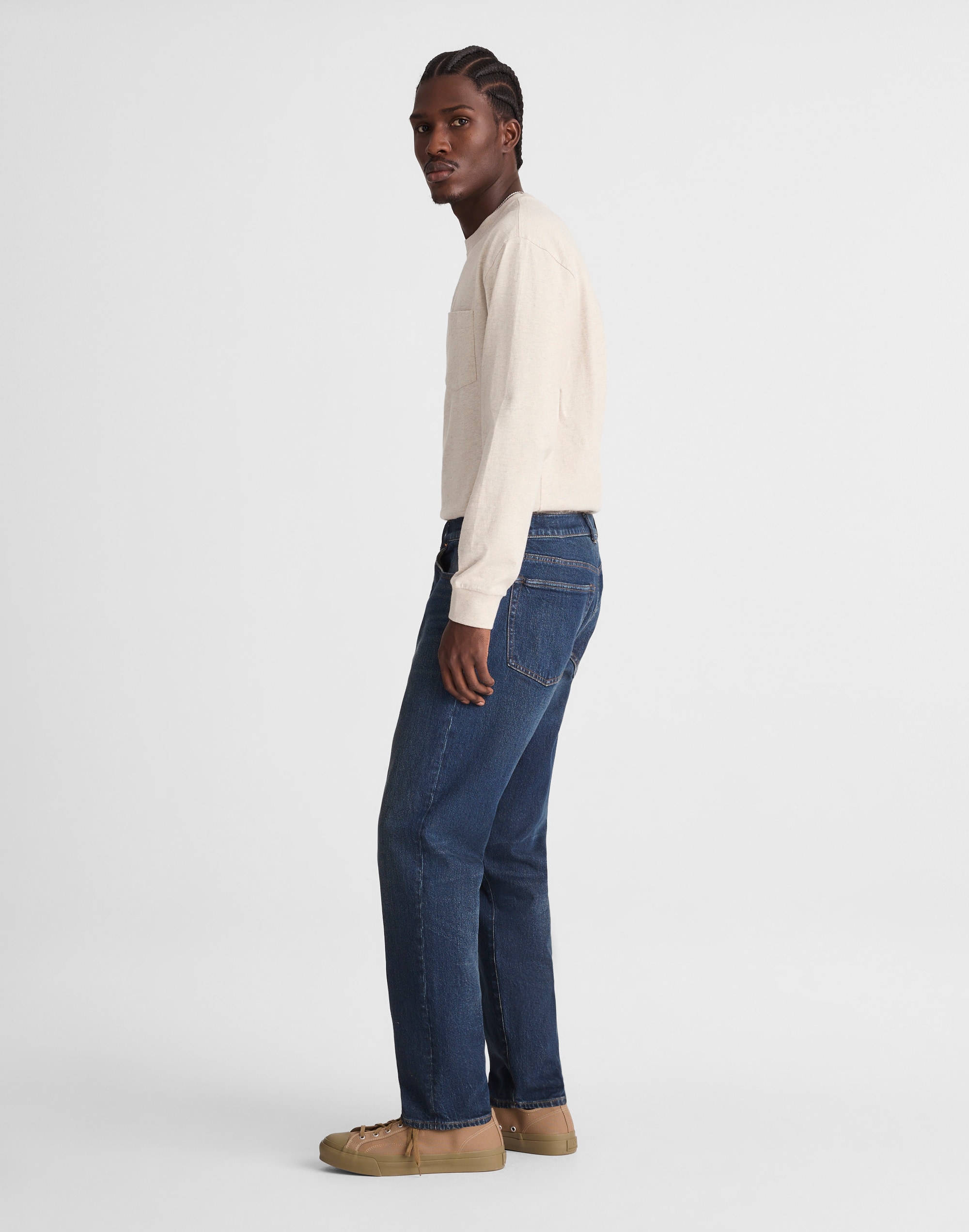 Relaxed Taper Jeans