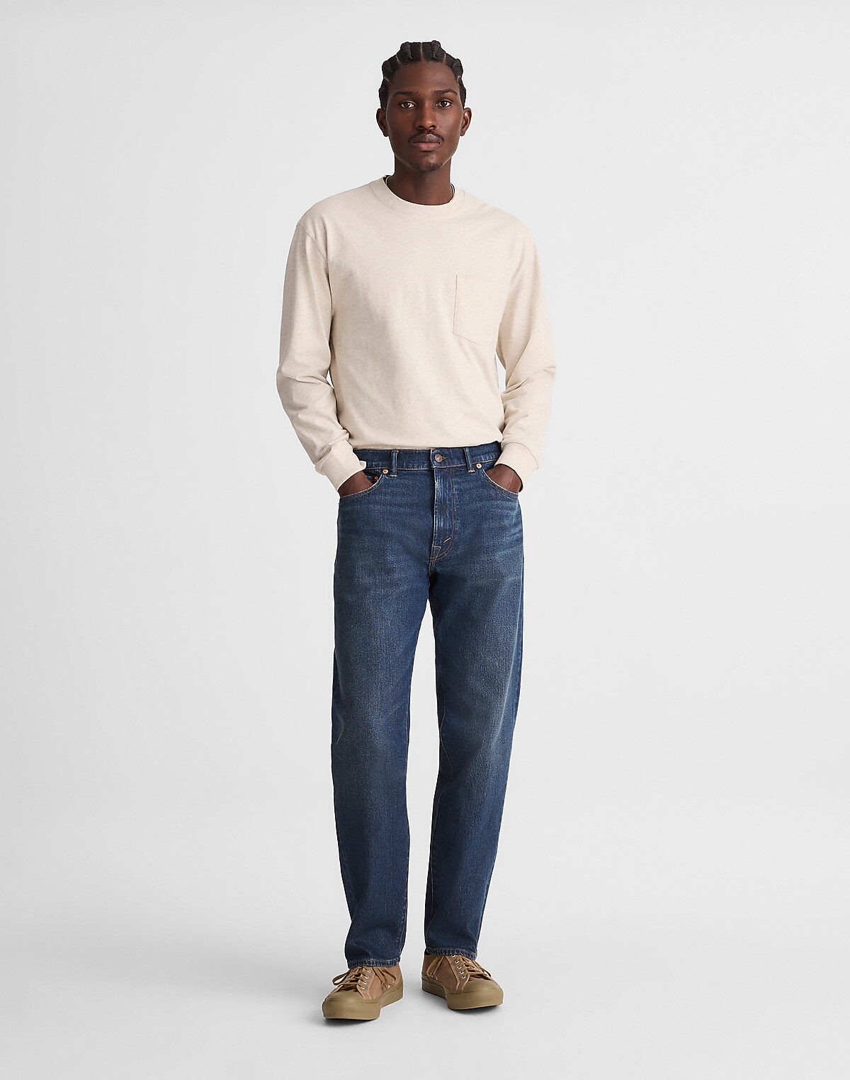 Relaxed Taper Jeans