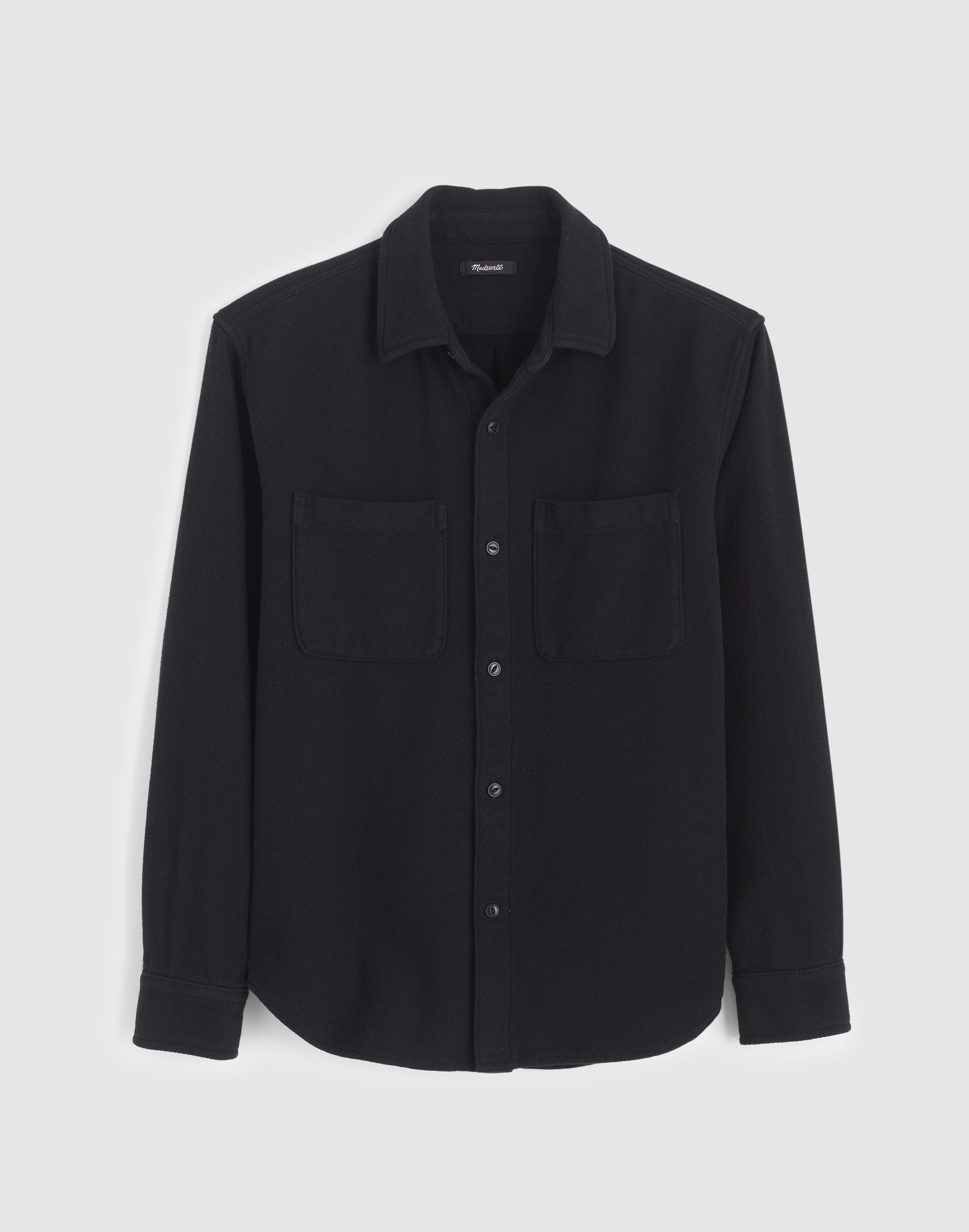 Button-Up Shirt in Midweight Flannel