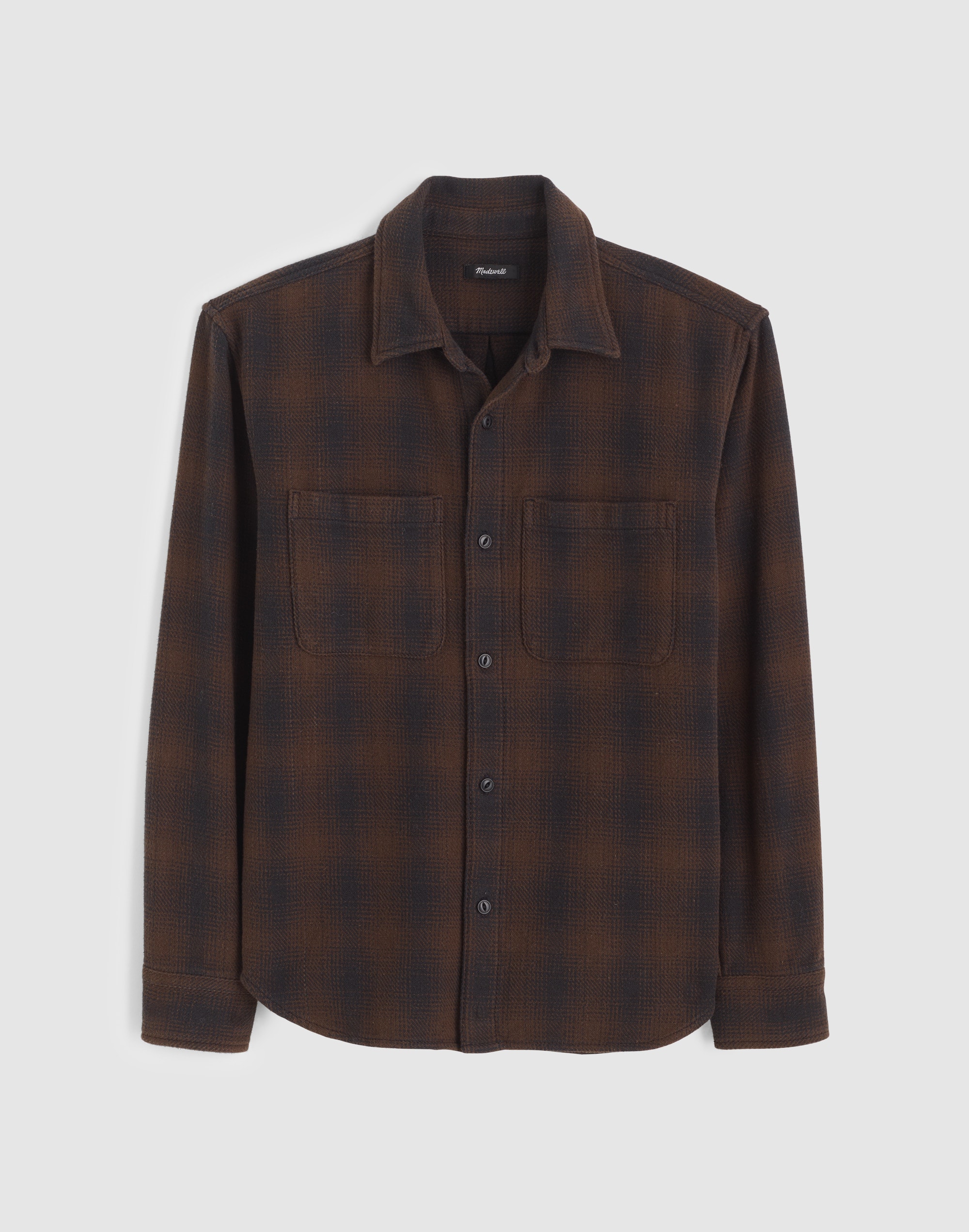 Button-Up Shirt in Midweight Flannel