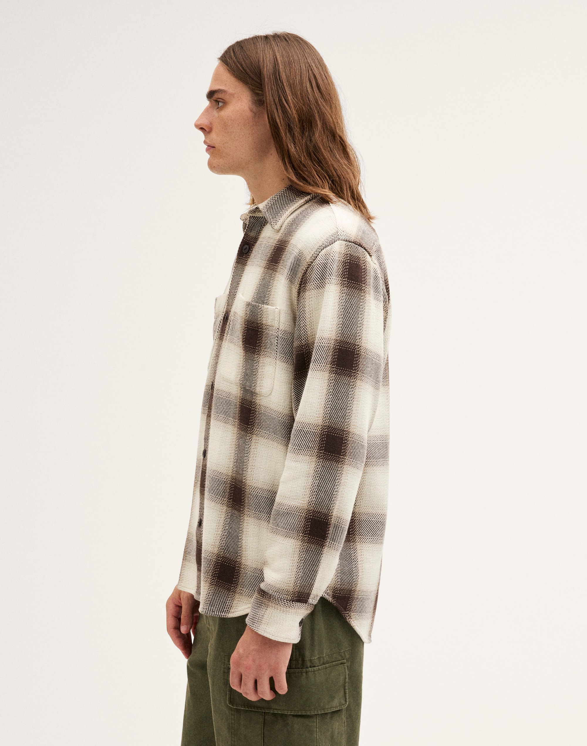 Button-Up Shirt in Midweight Flannel
