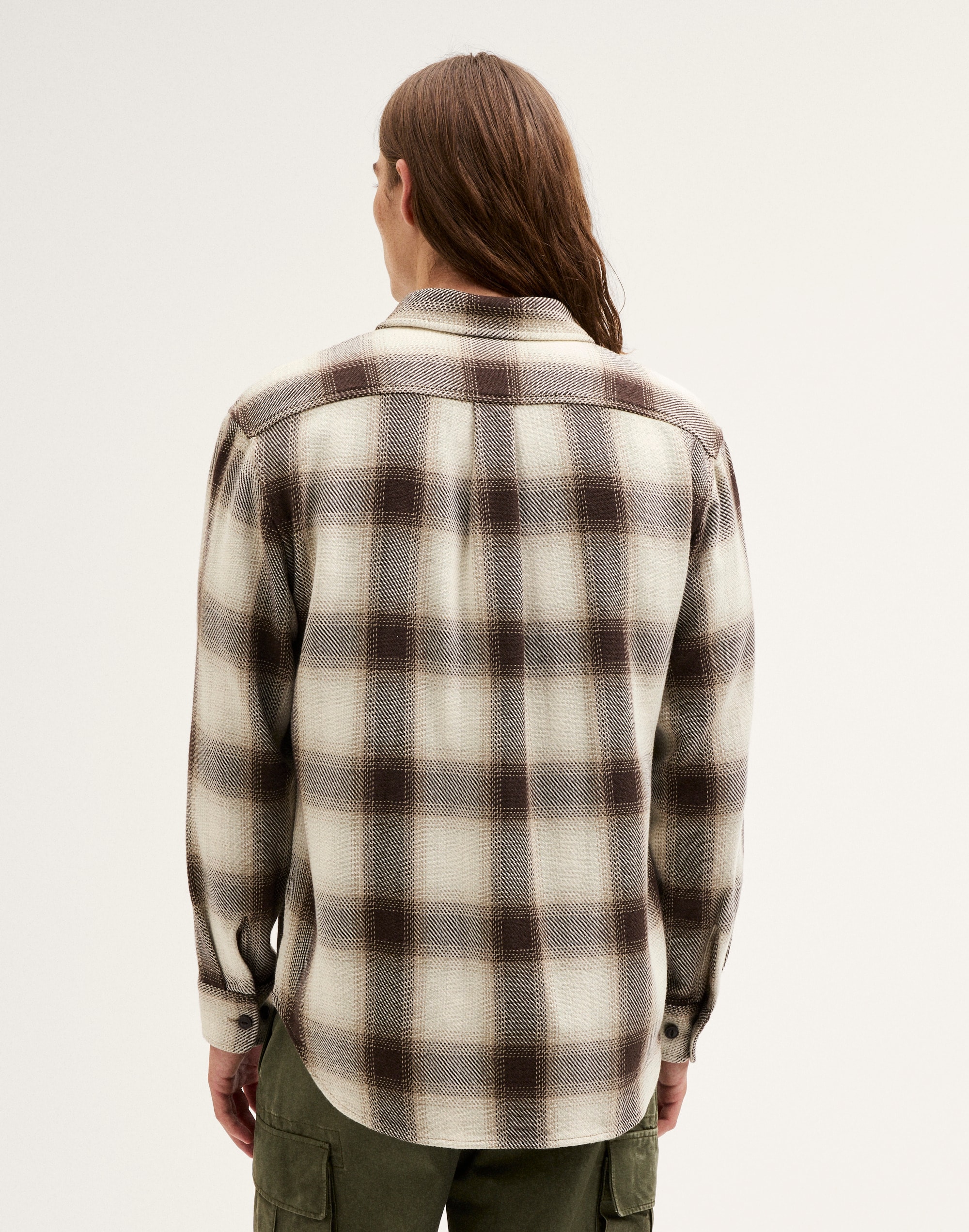Button-Up Shirt in Midweight Flannel