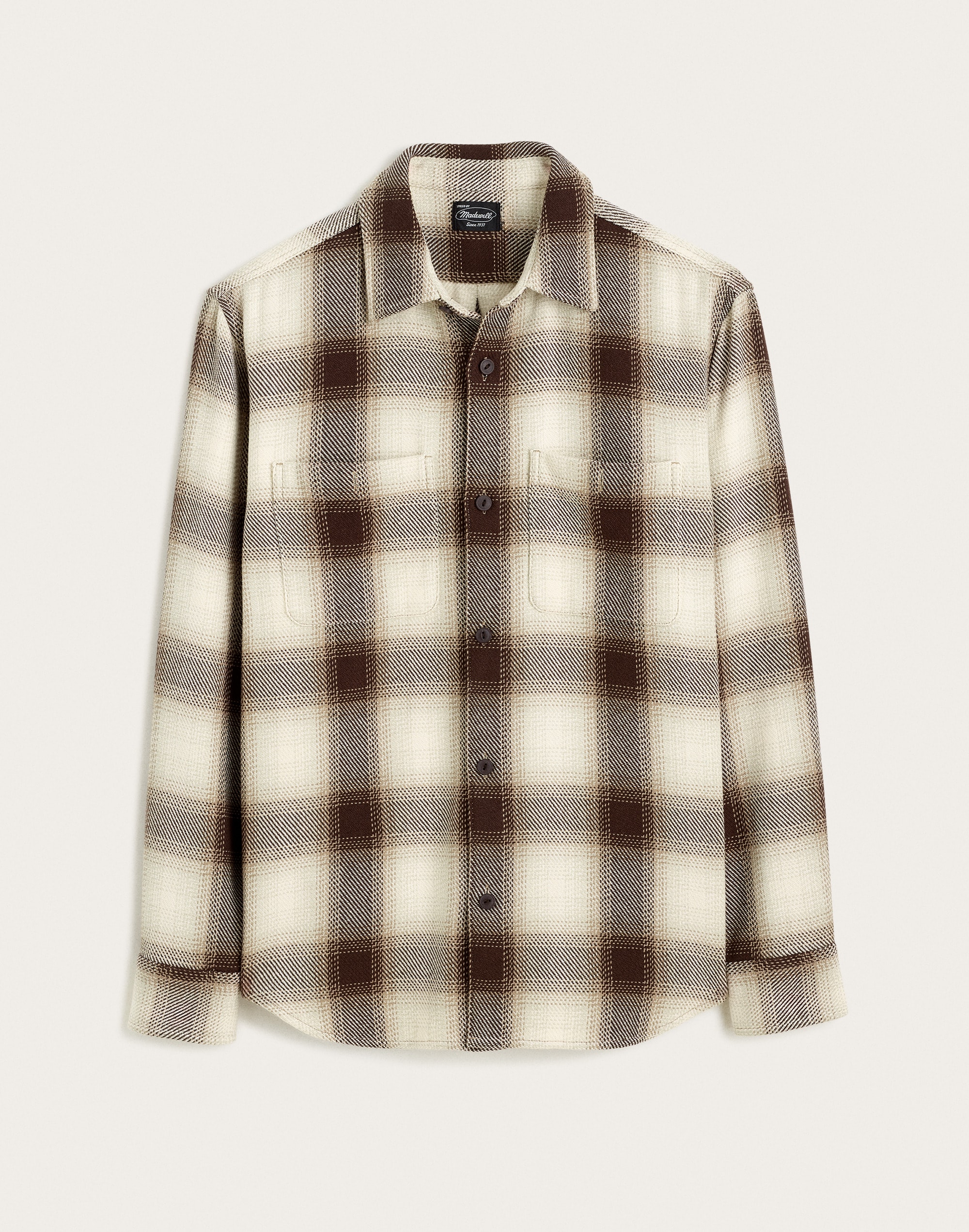 Button-Up Shirt in Midweight Flannel