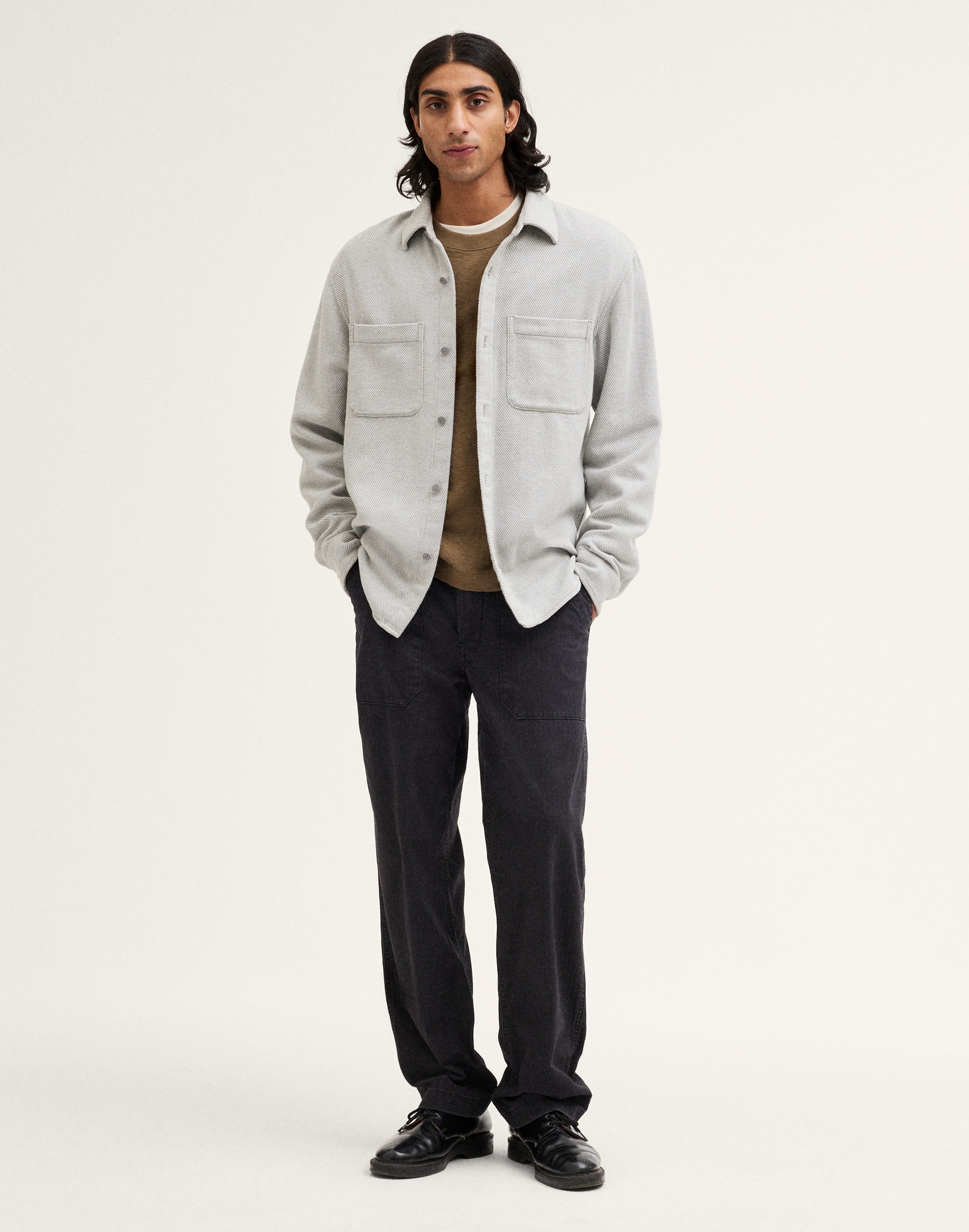 Button-Up Shirt in Midweight Flannel