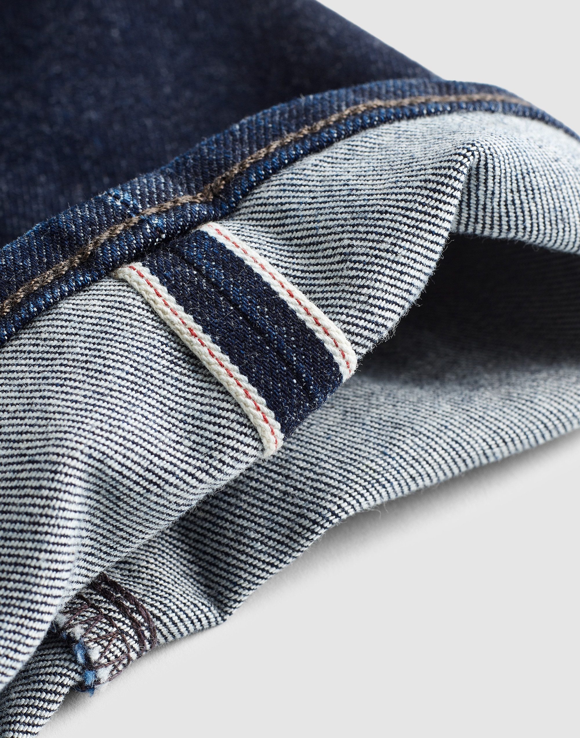 The Slim Straight Jean in Comfort Selvedge