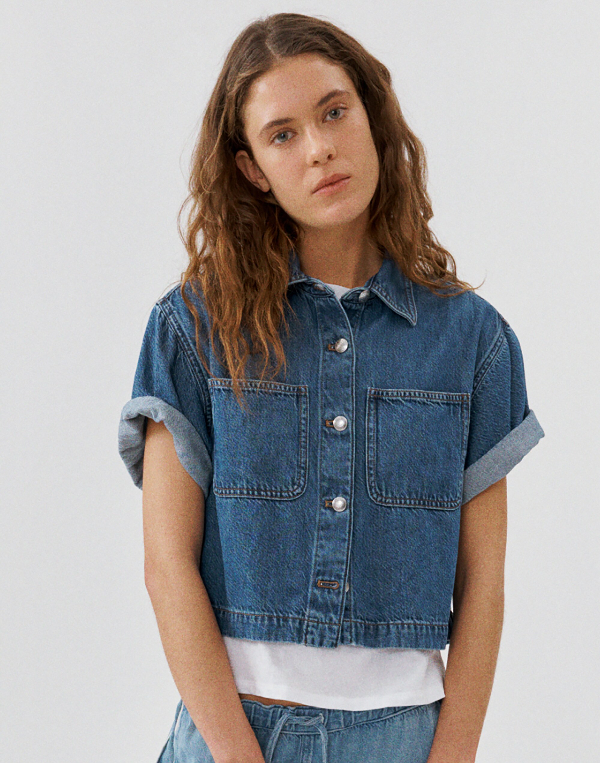 Airy Denim Boxy-Crop Button-Up Shirt
