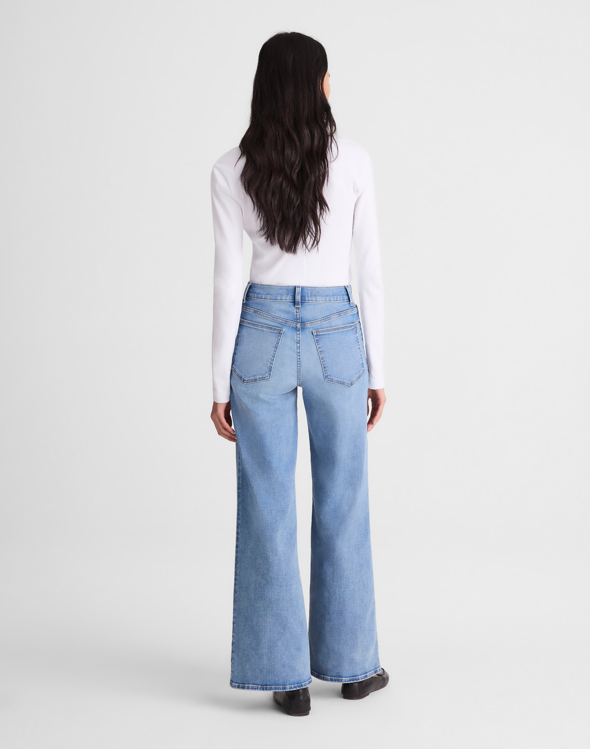 The Wide-Leg Jean