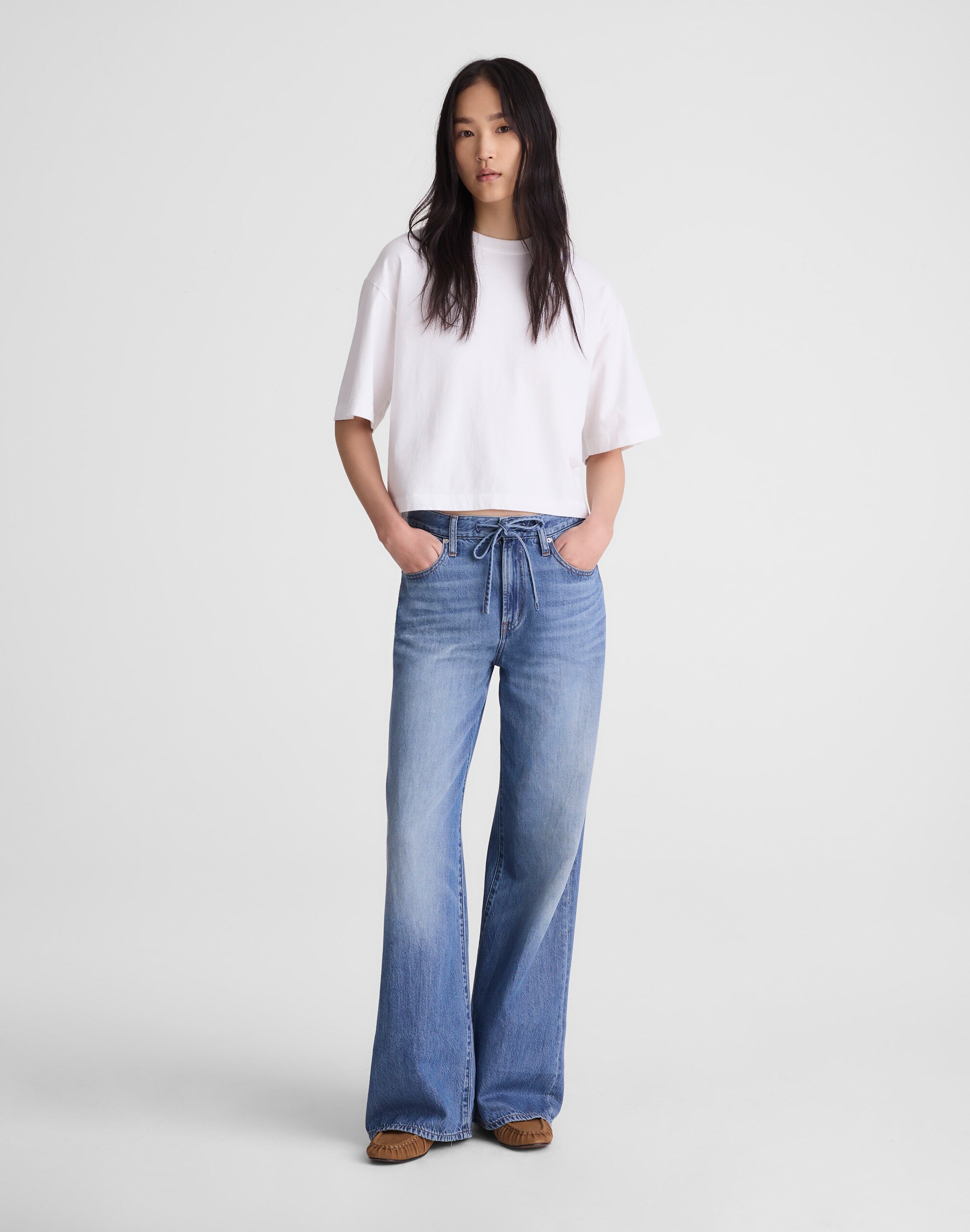 The Ultimate Wide-Leg Jean in Airy Denim 