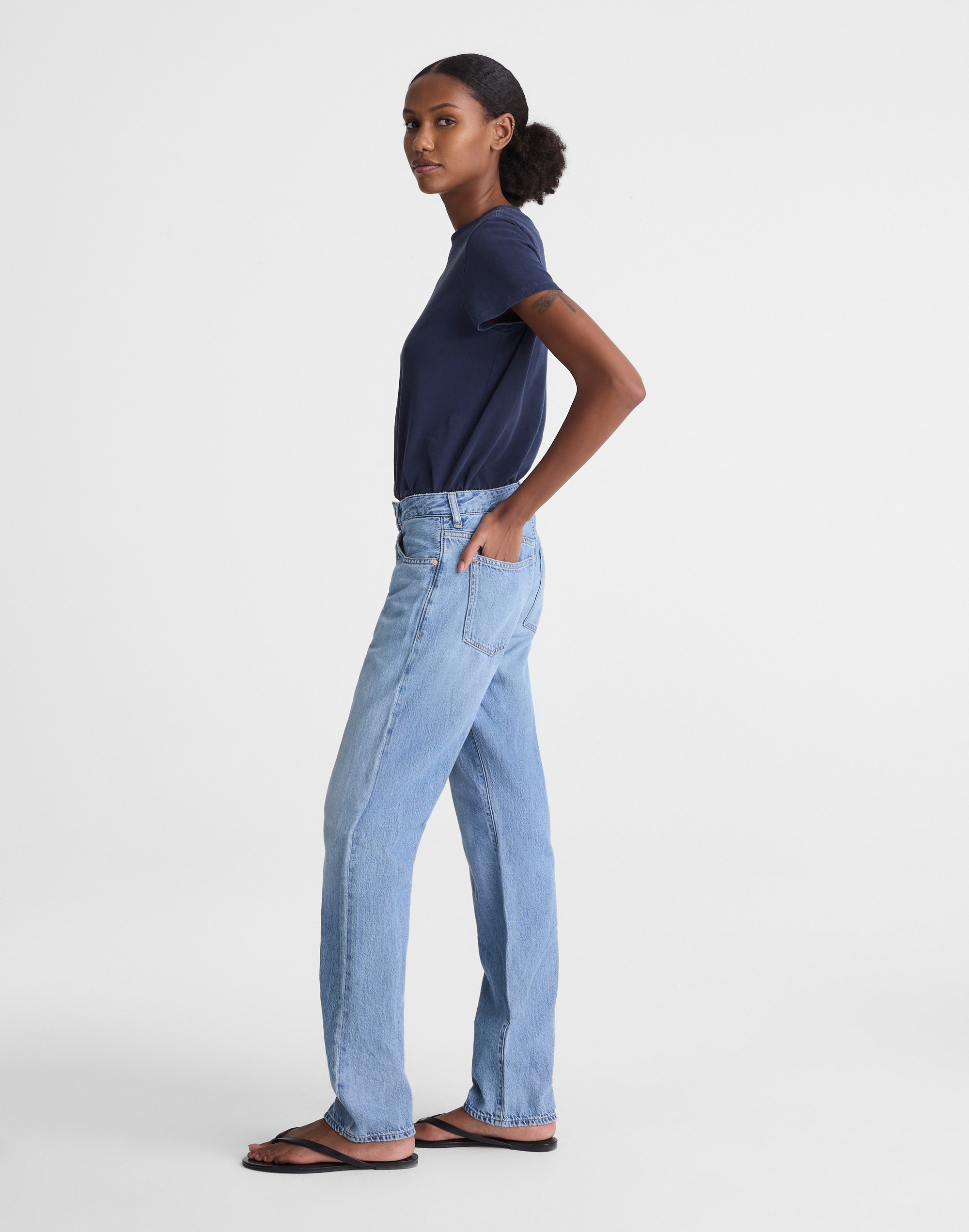The Dean Easy Straight Jean in Airy Denim